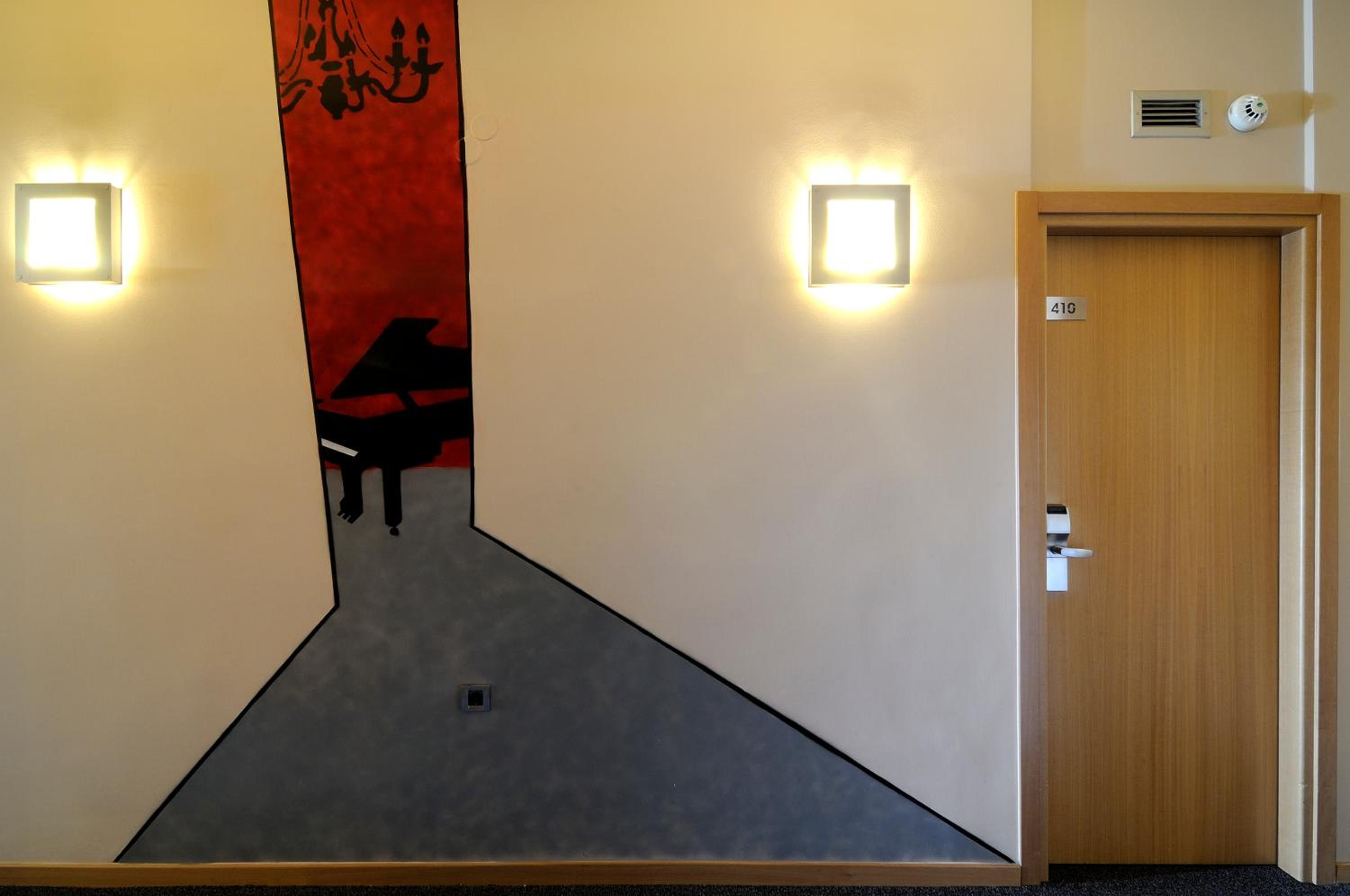 Twin Room - Photo 4