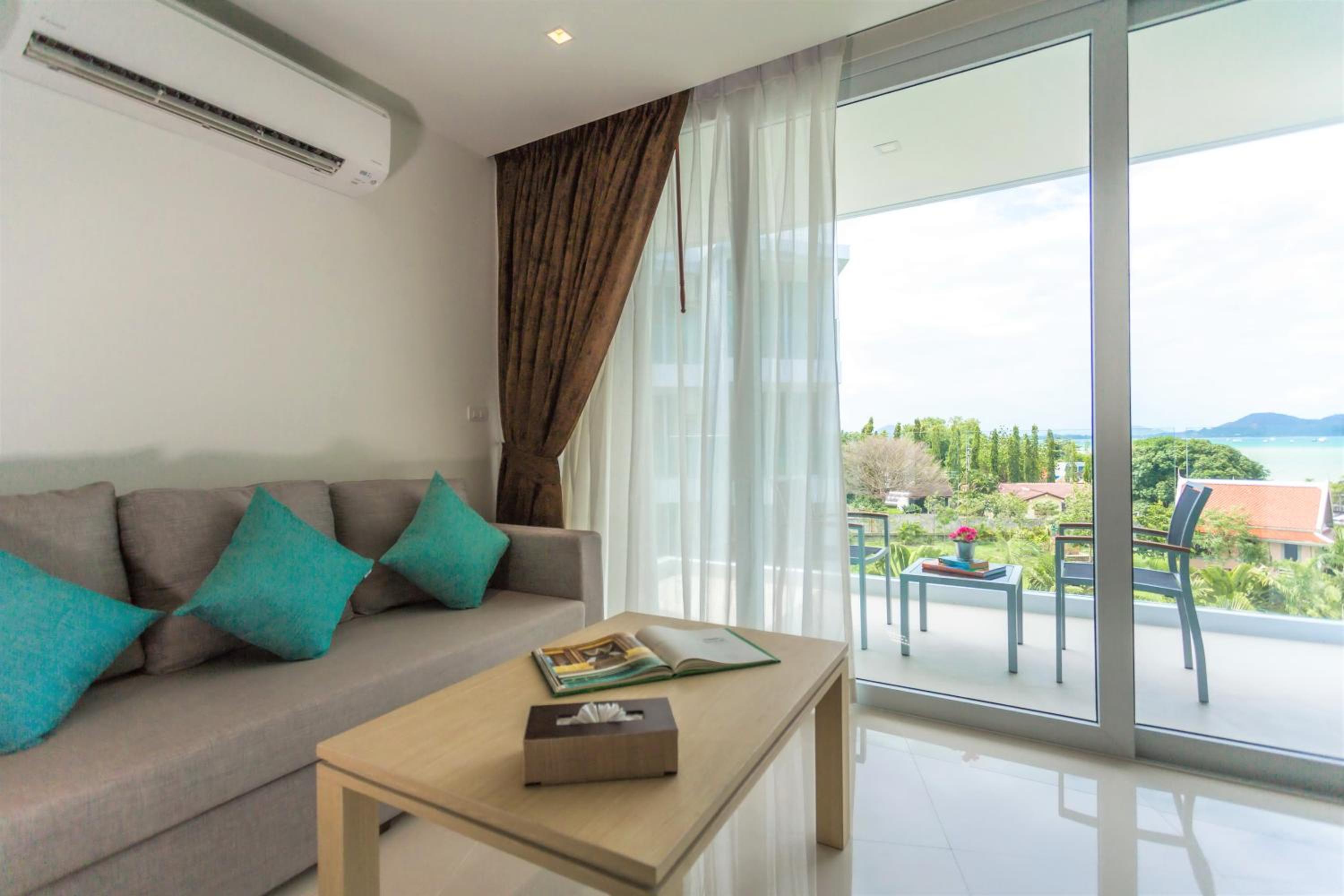 Deluxe Seaview Room  - Photo 5