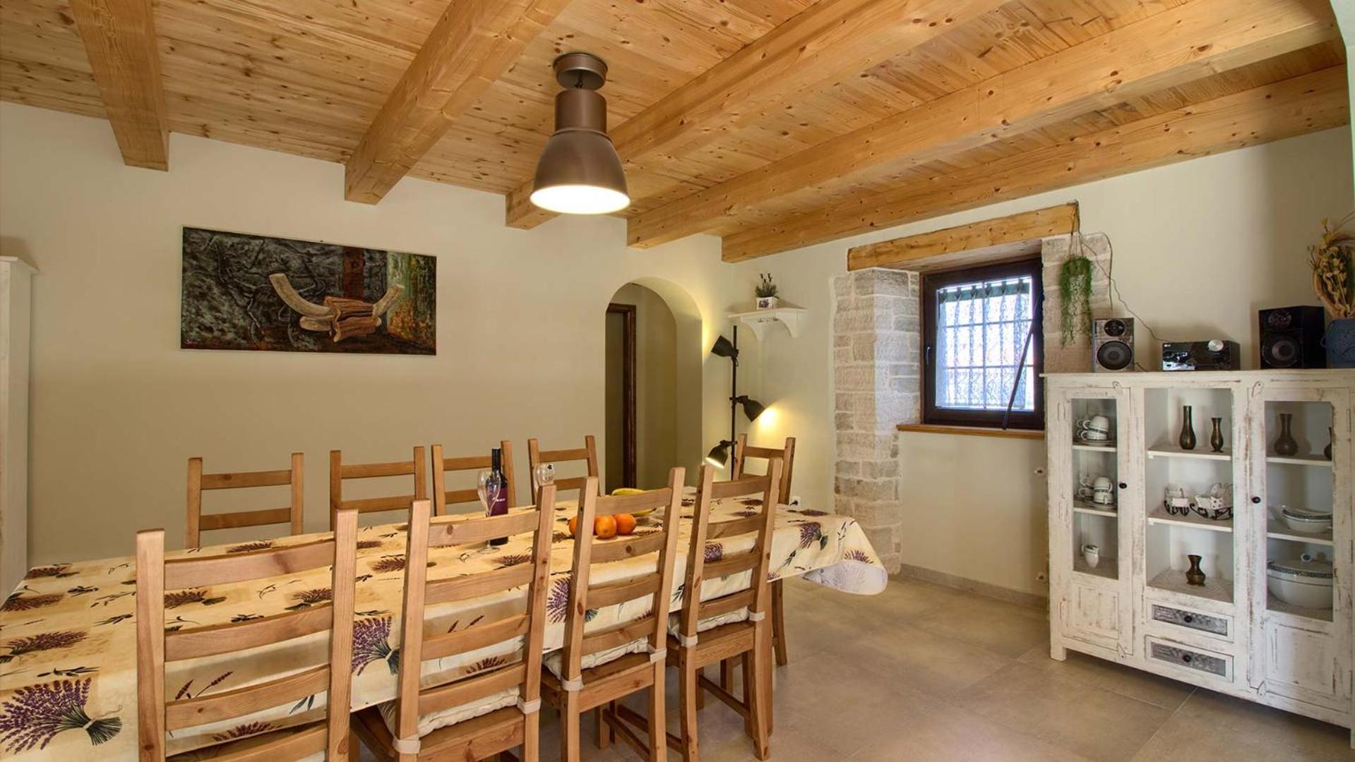 Villa photo 3