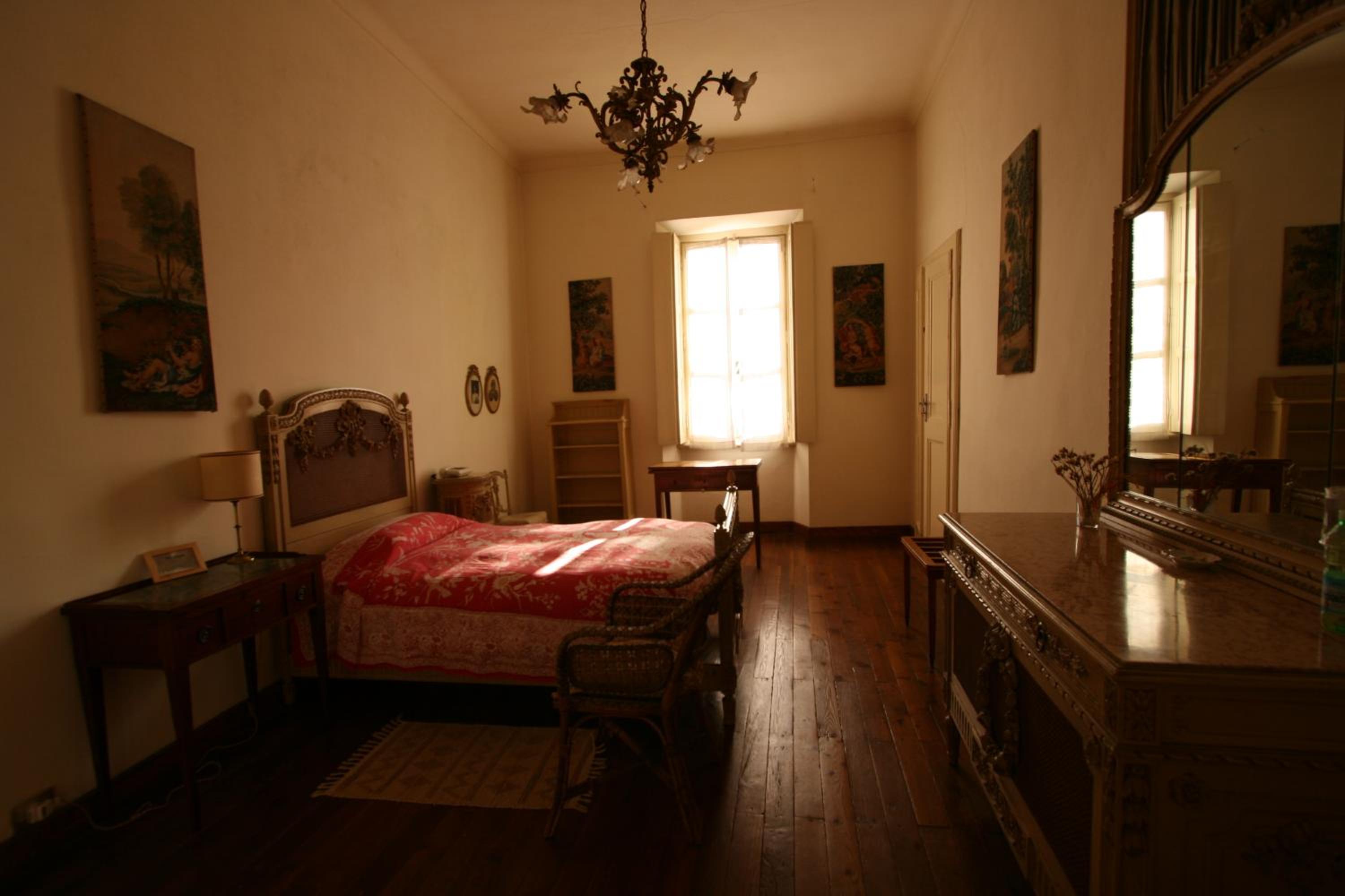 Single Room with Park View photo 2