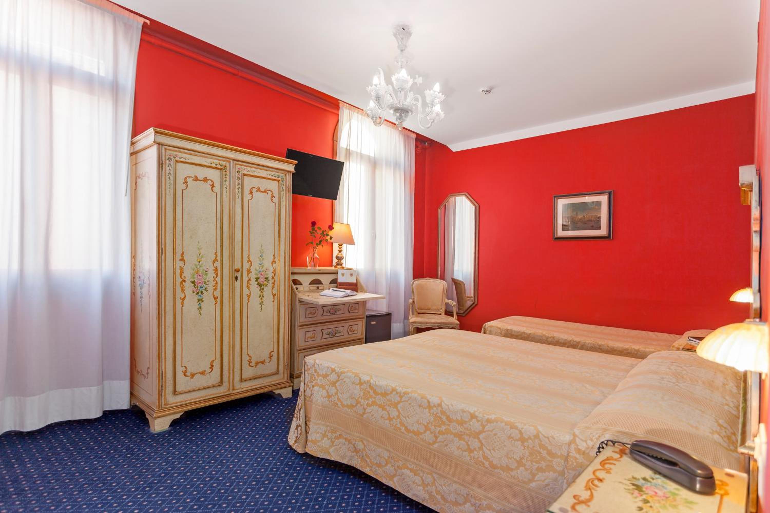 Triple Room photo 1