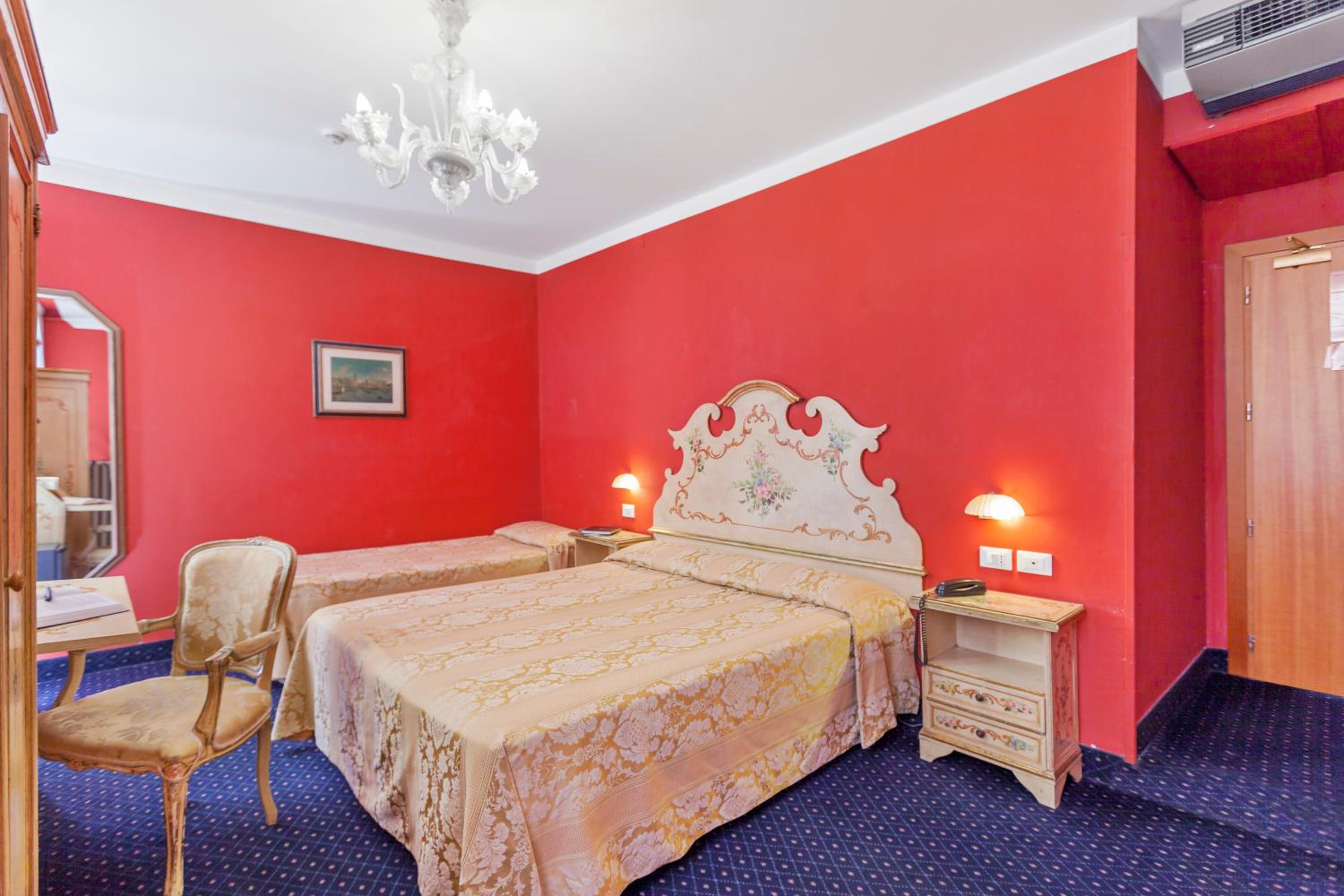Quadruple Room photo 1