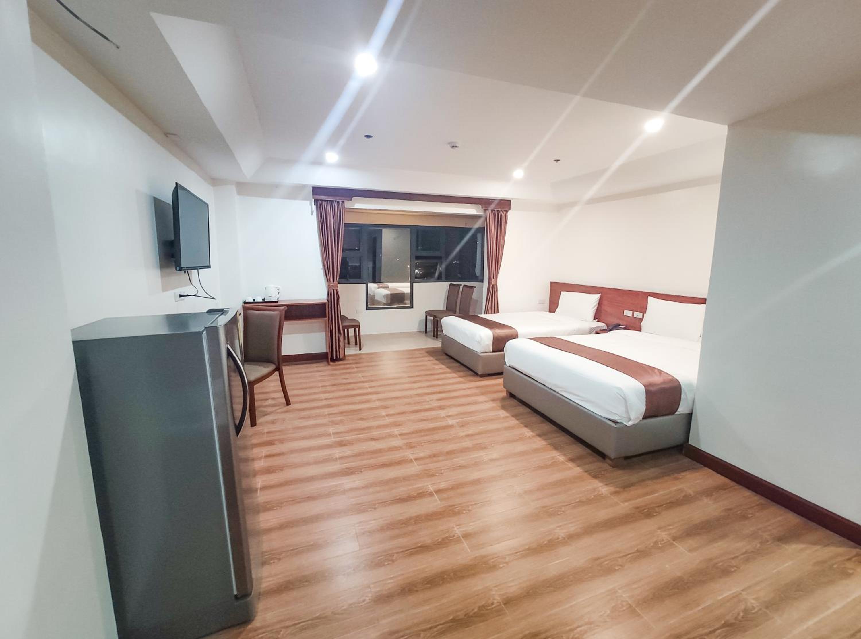 Comfort Triple Room