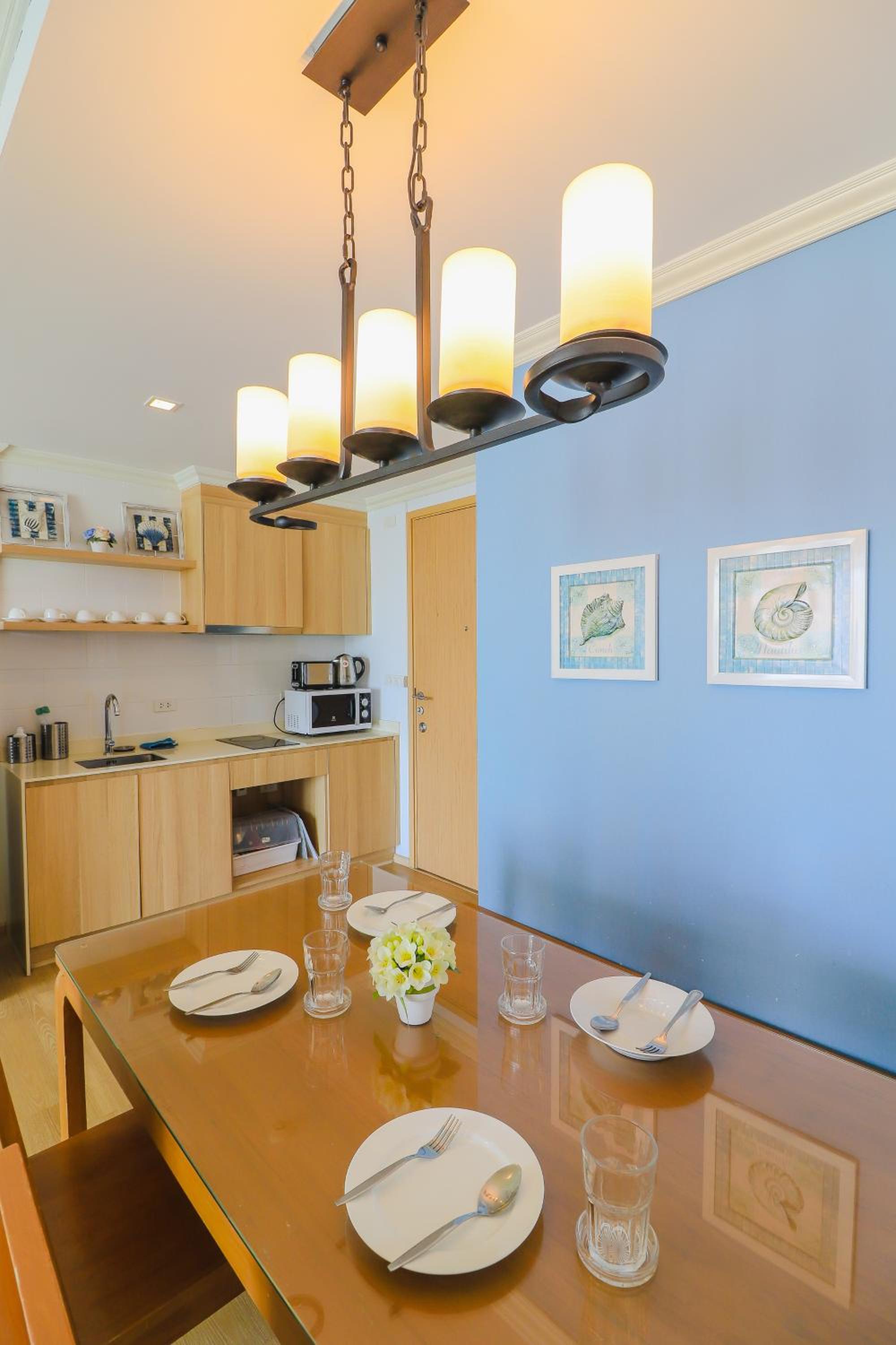 Two-Bedroom Apartment - Photo 16