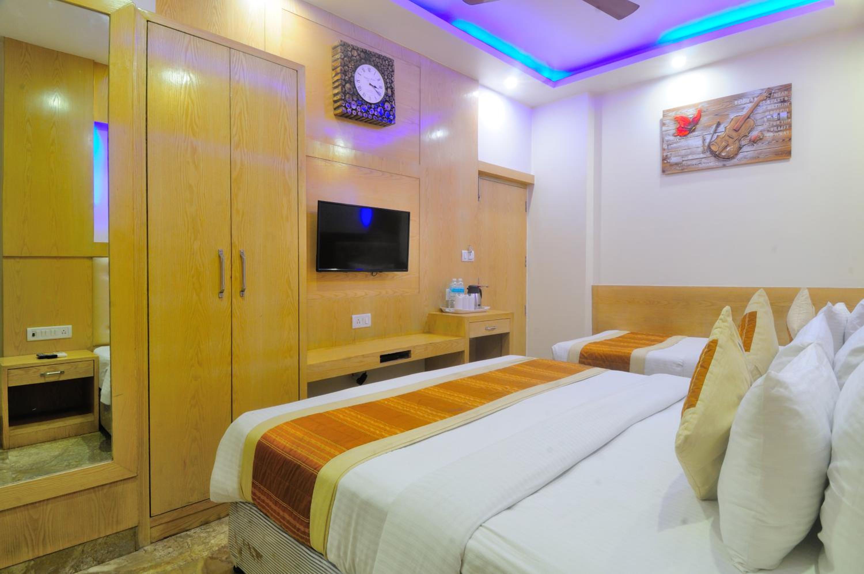 Deluxe Triple Room - Photo 3