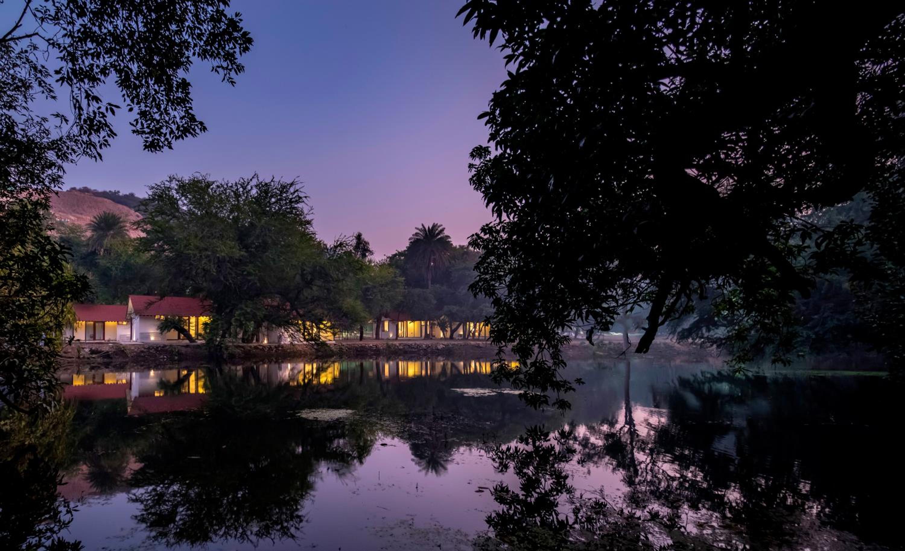 Luxury Pond View Villa photo 2