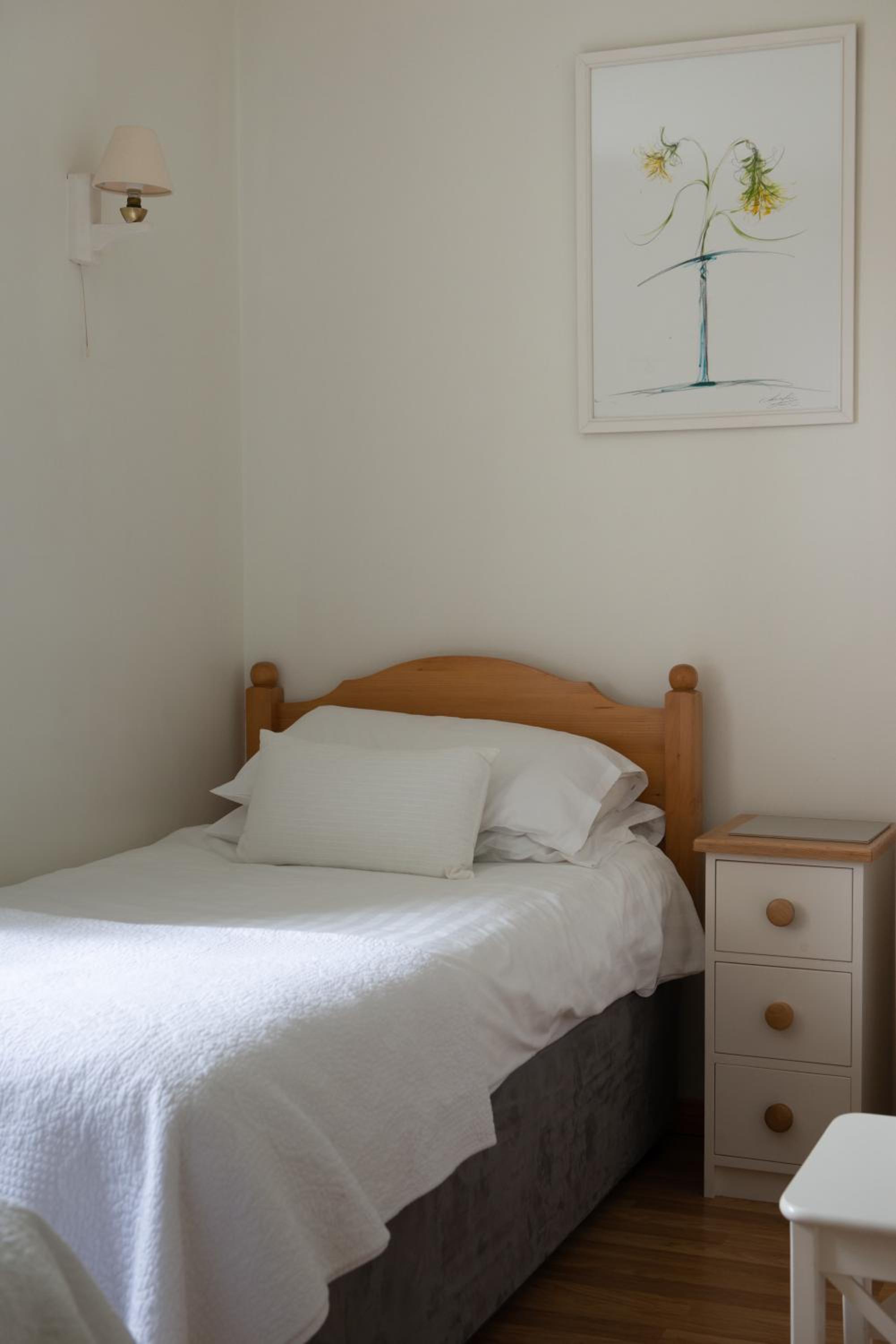 Laurel Apartment - Photo 6