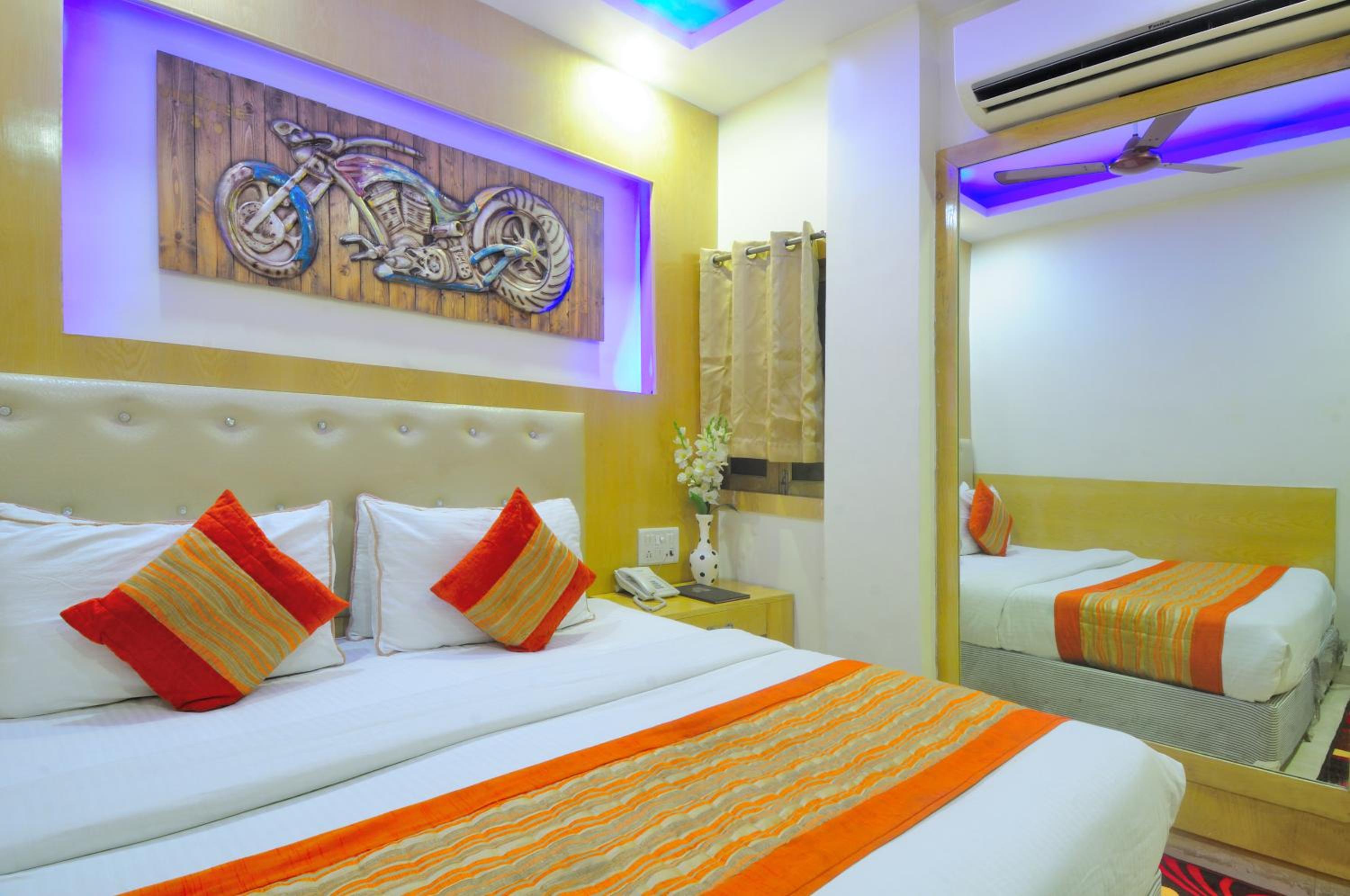 Super Deluxe Double Room - Photo 2