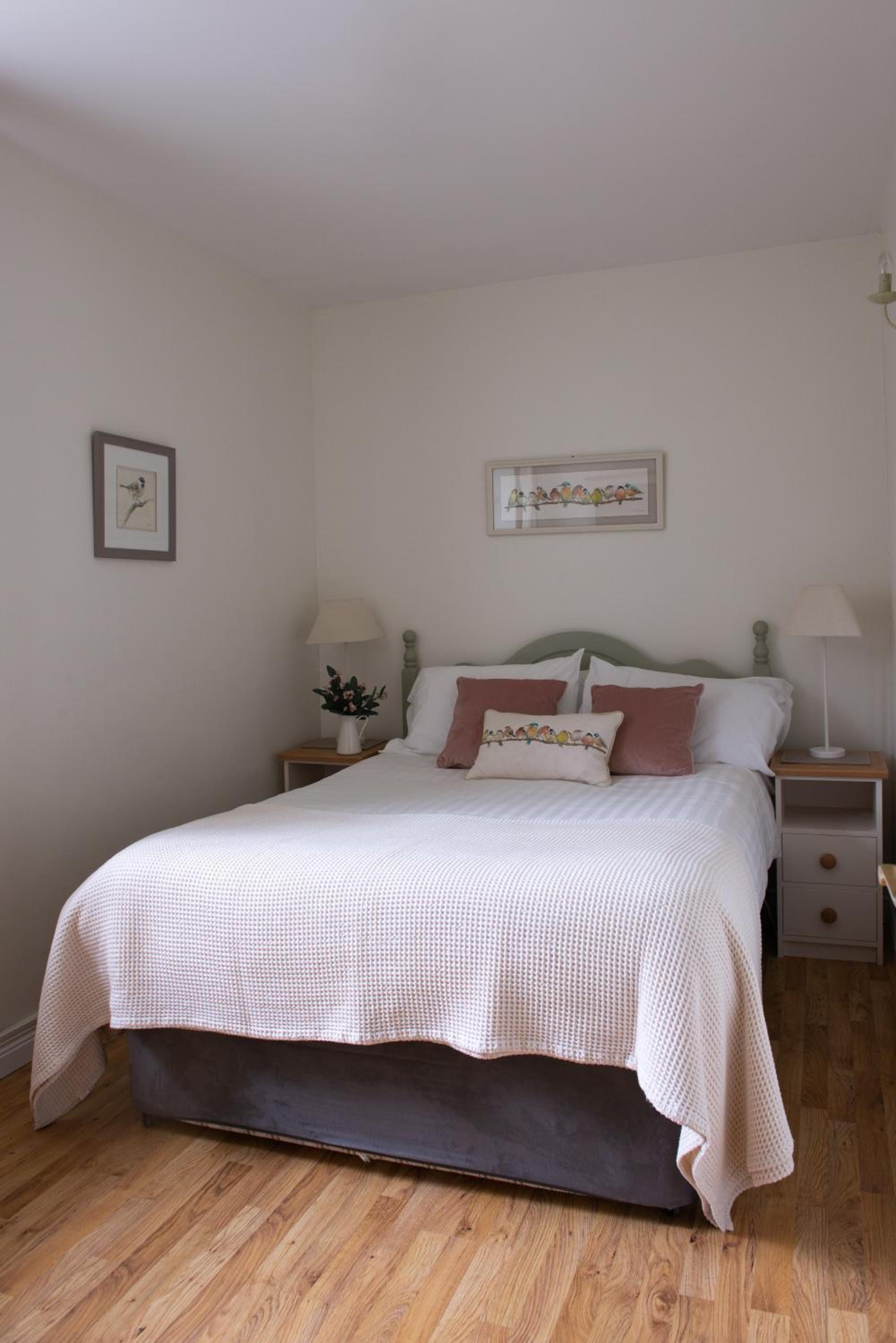 Ivy Apartment  - Photo 1