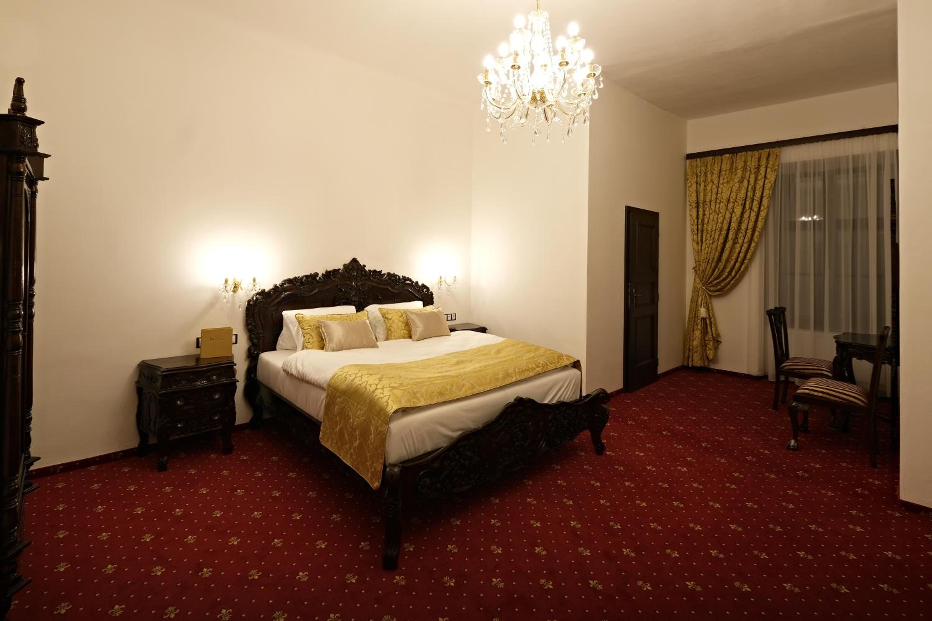 Standard Double Room photo 2