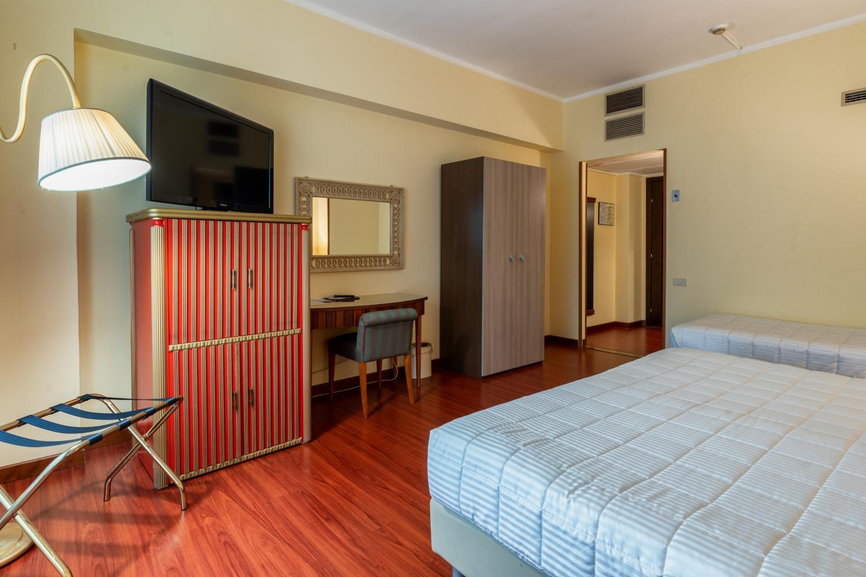 Triple Room - Photo 2