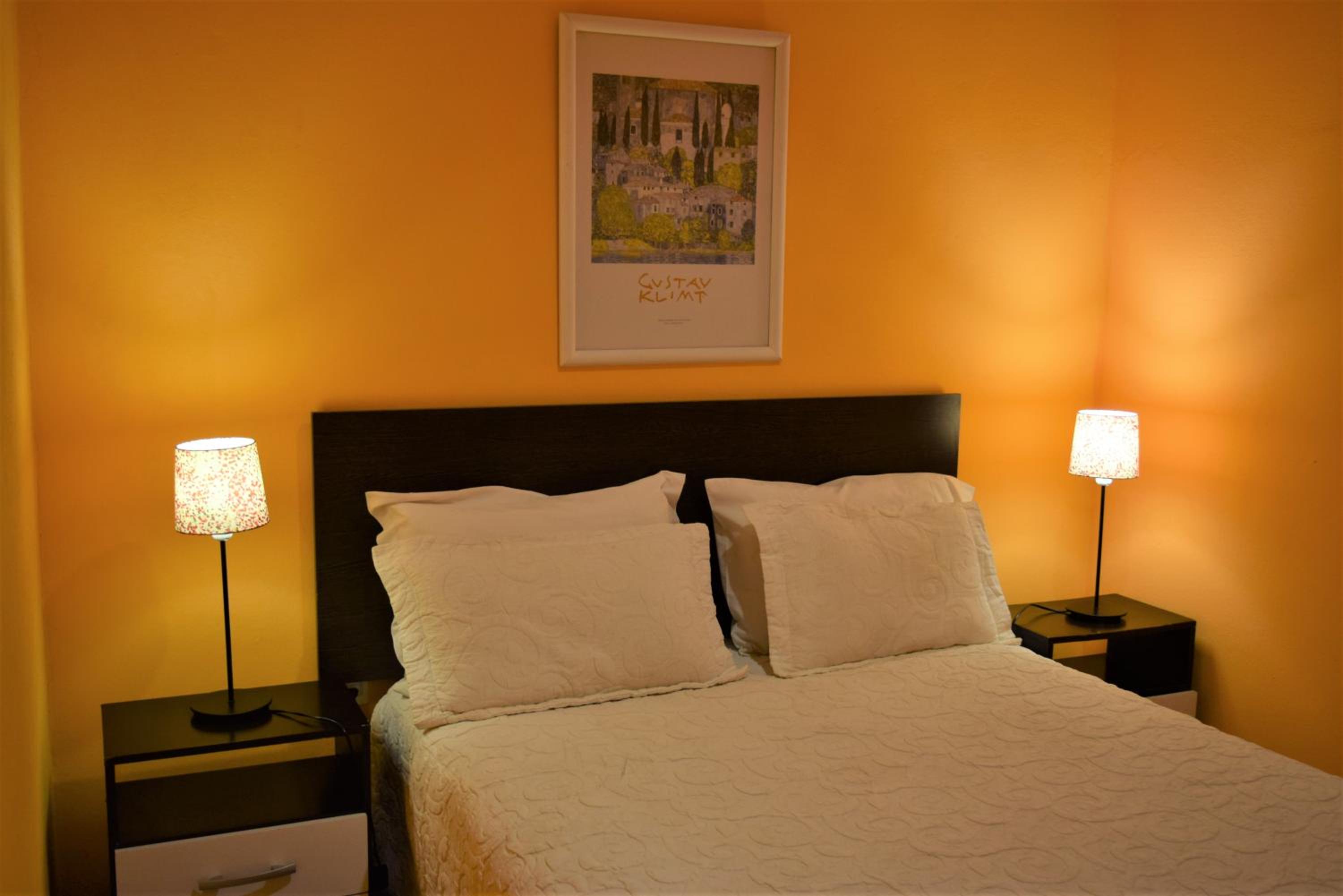 Two-Bedroom Apartment with Sea View (4 Adults)