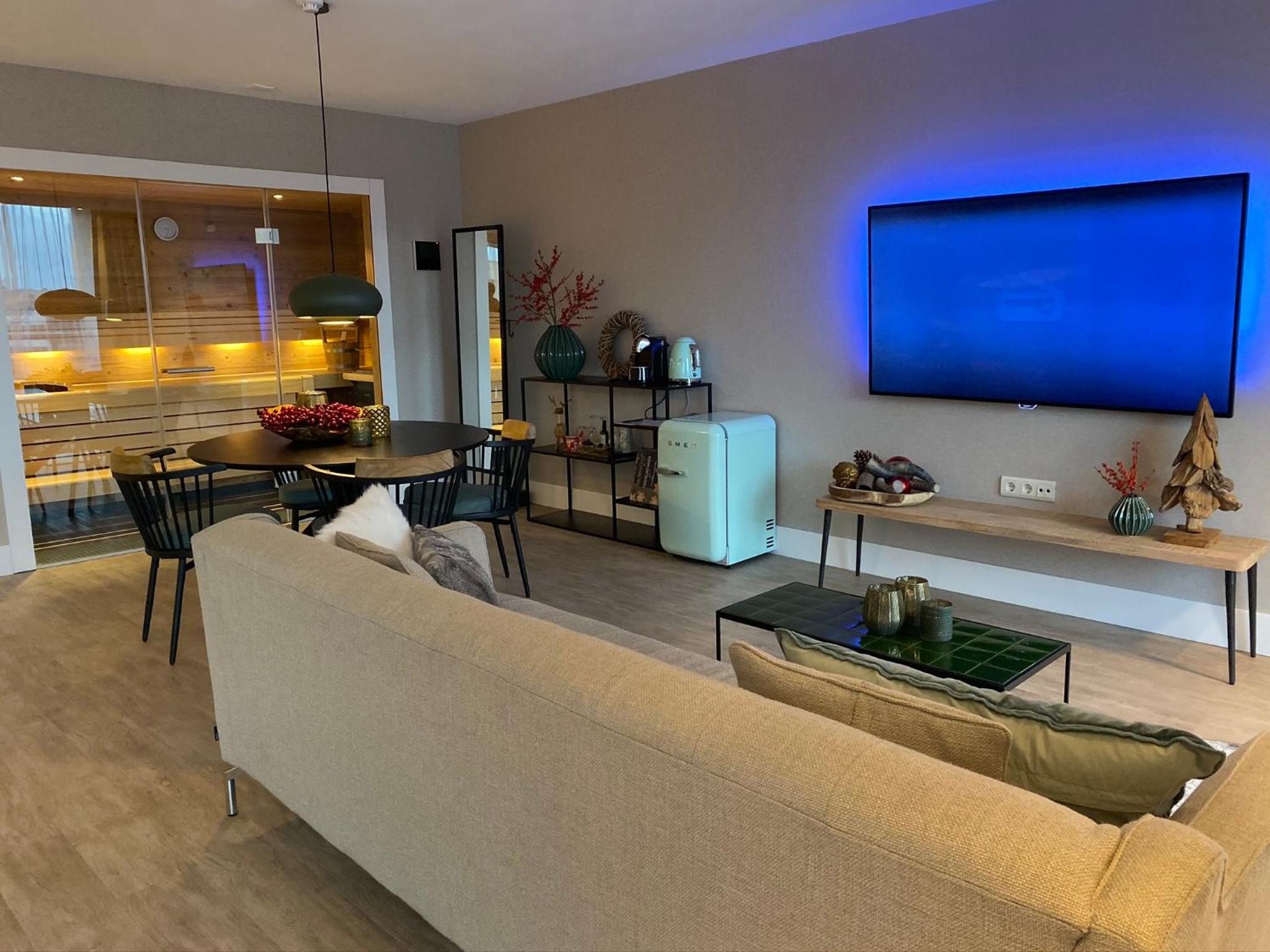 North Suite - Photo 4