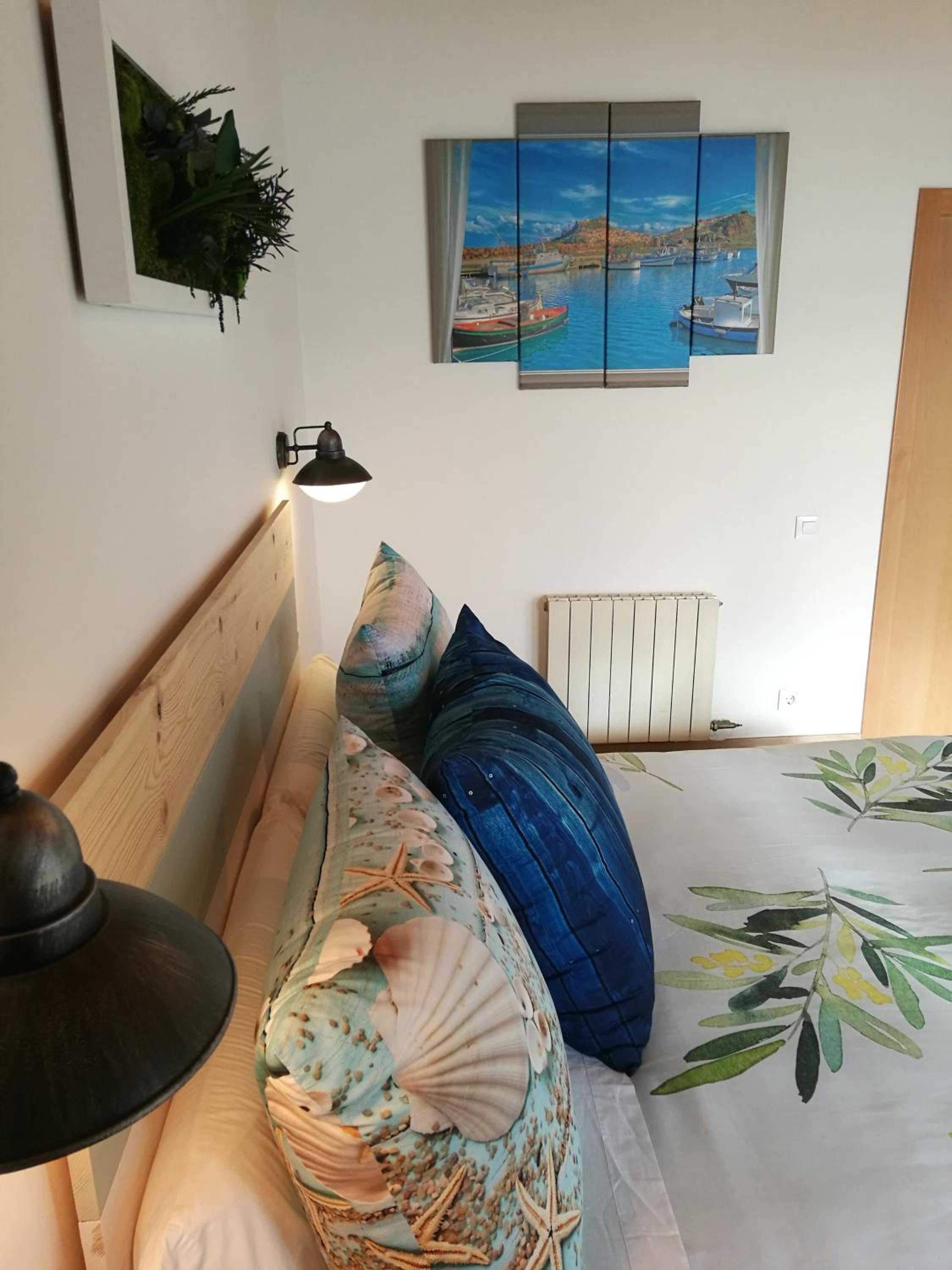 Suite with Sea View - Photo 19