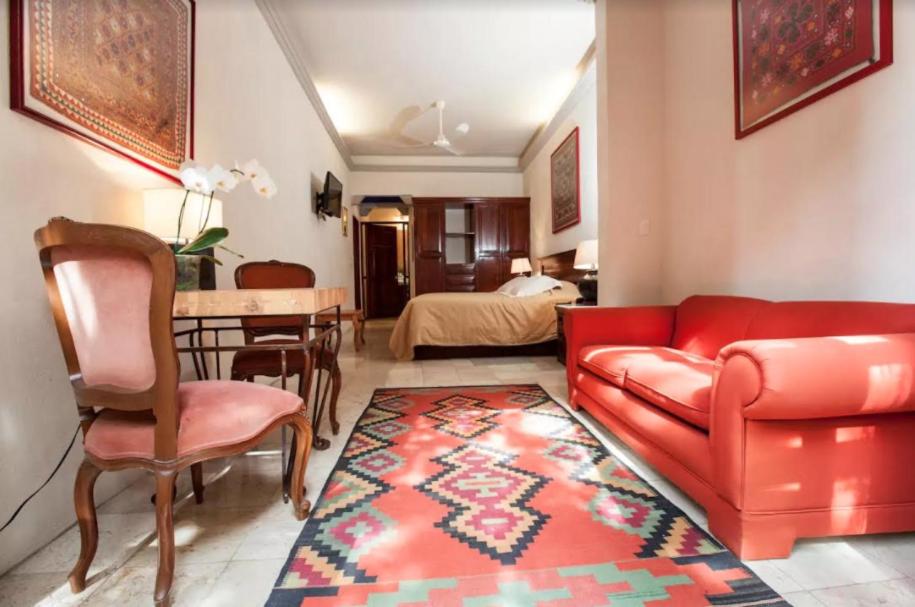Standard King Room