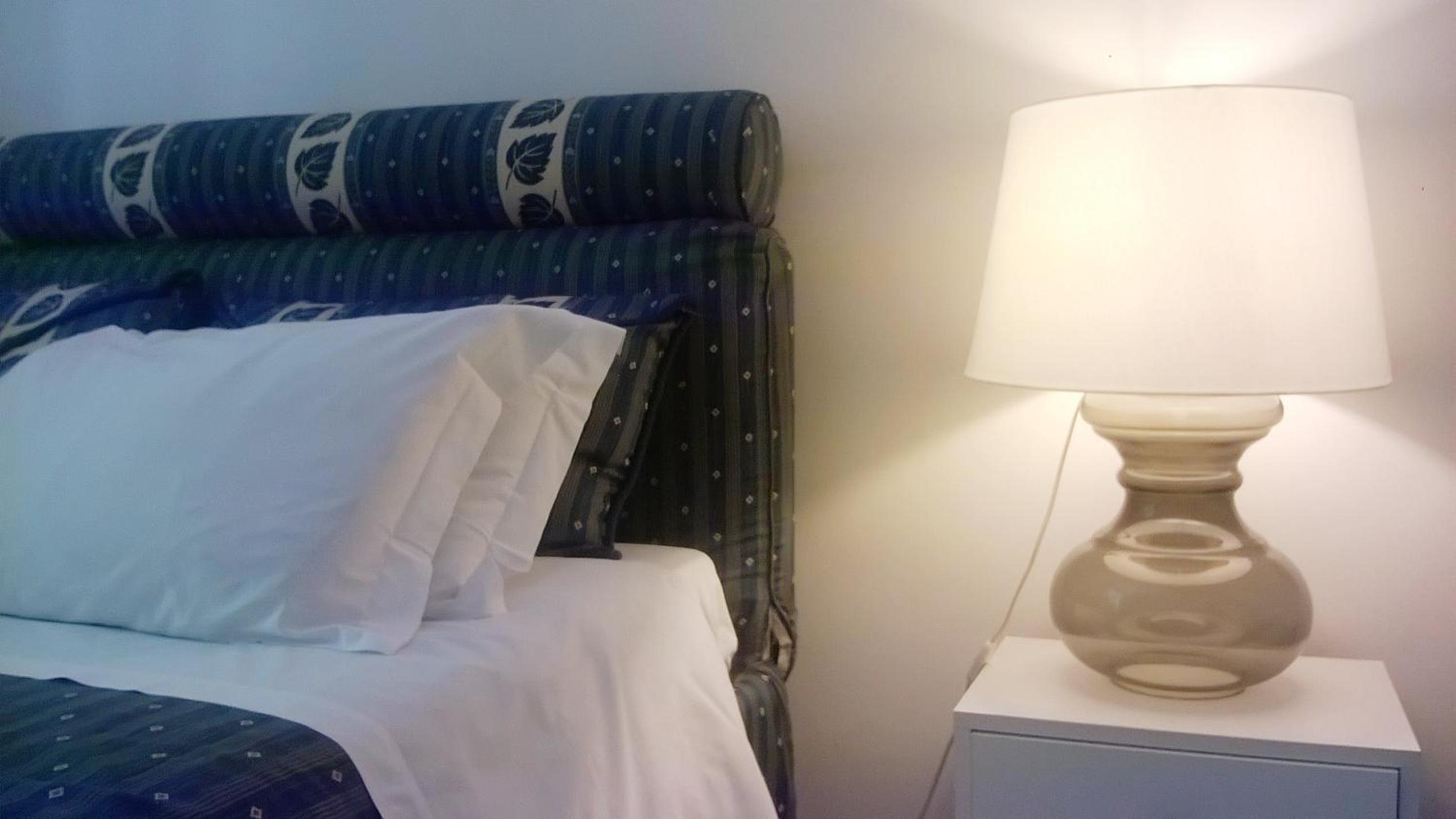 Double Room with Shared Bathroom photo 2