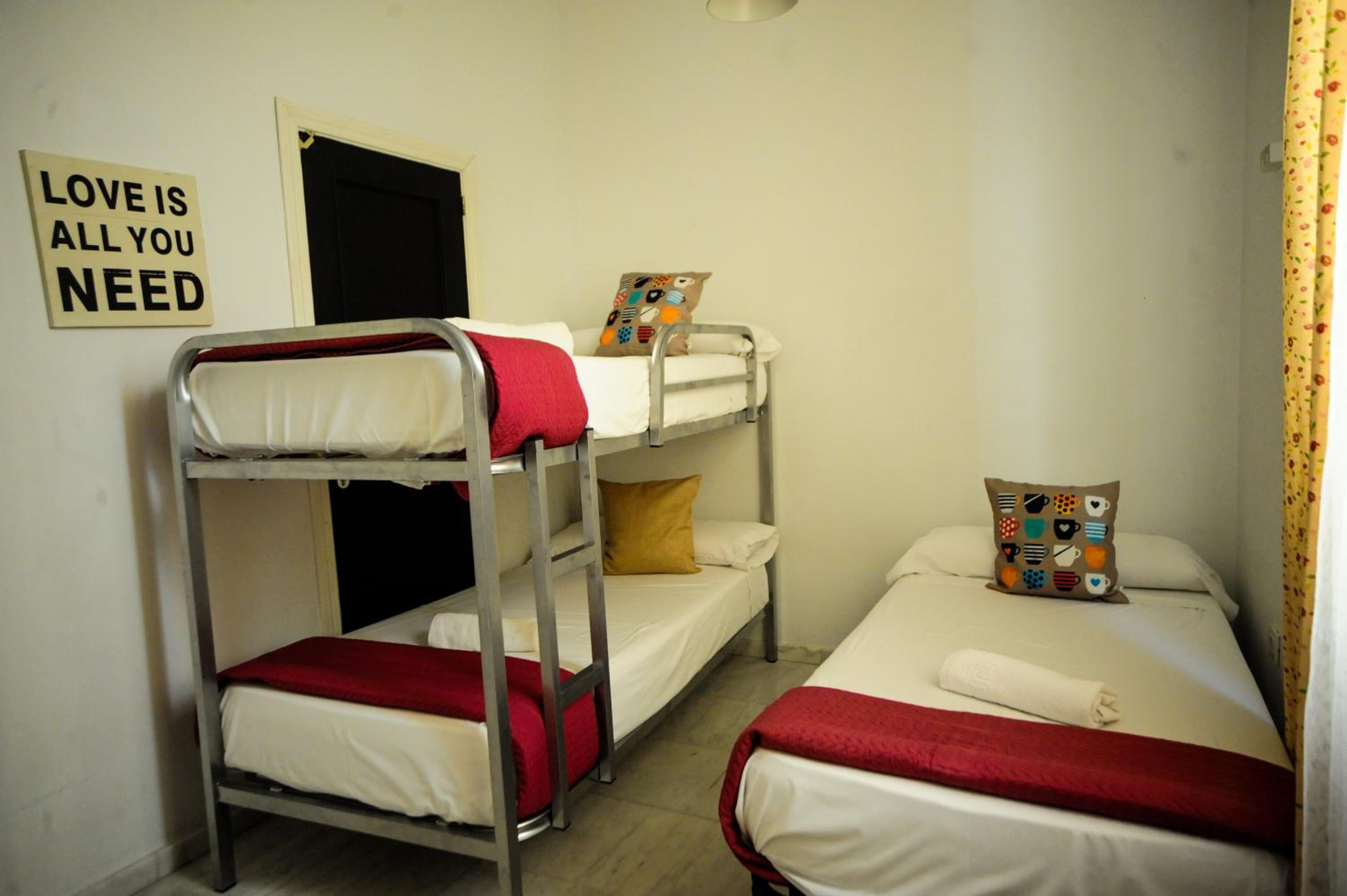 Triple Room - Photo 3