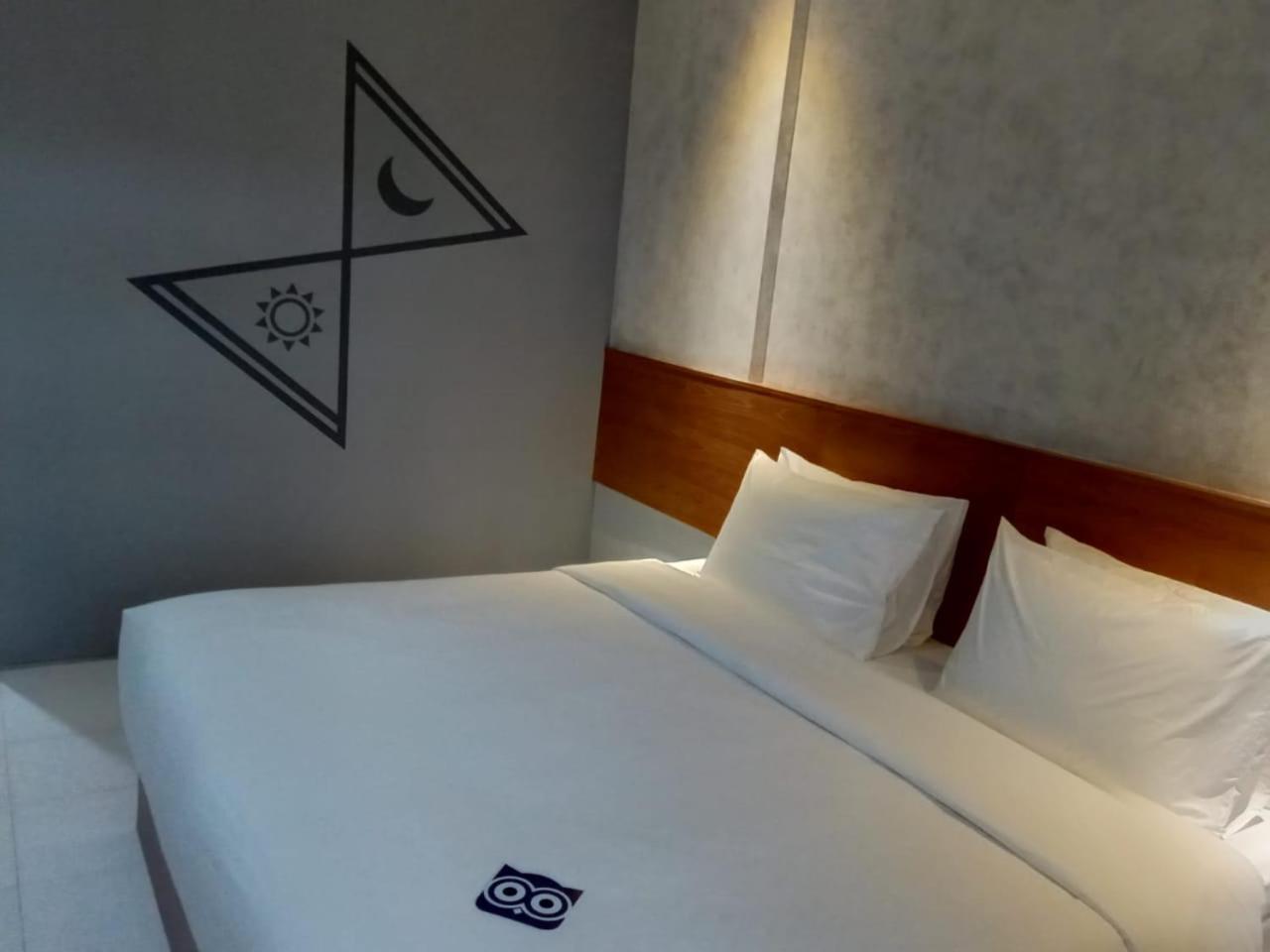 Standard Double or Twin Room - Photo 2