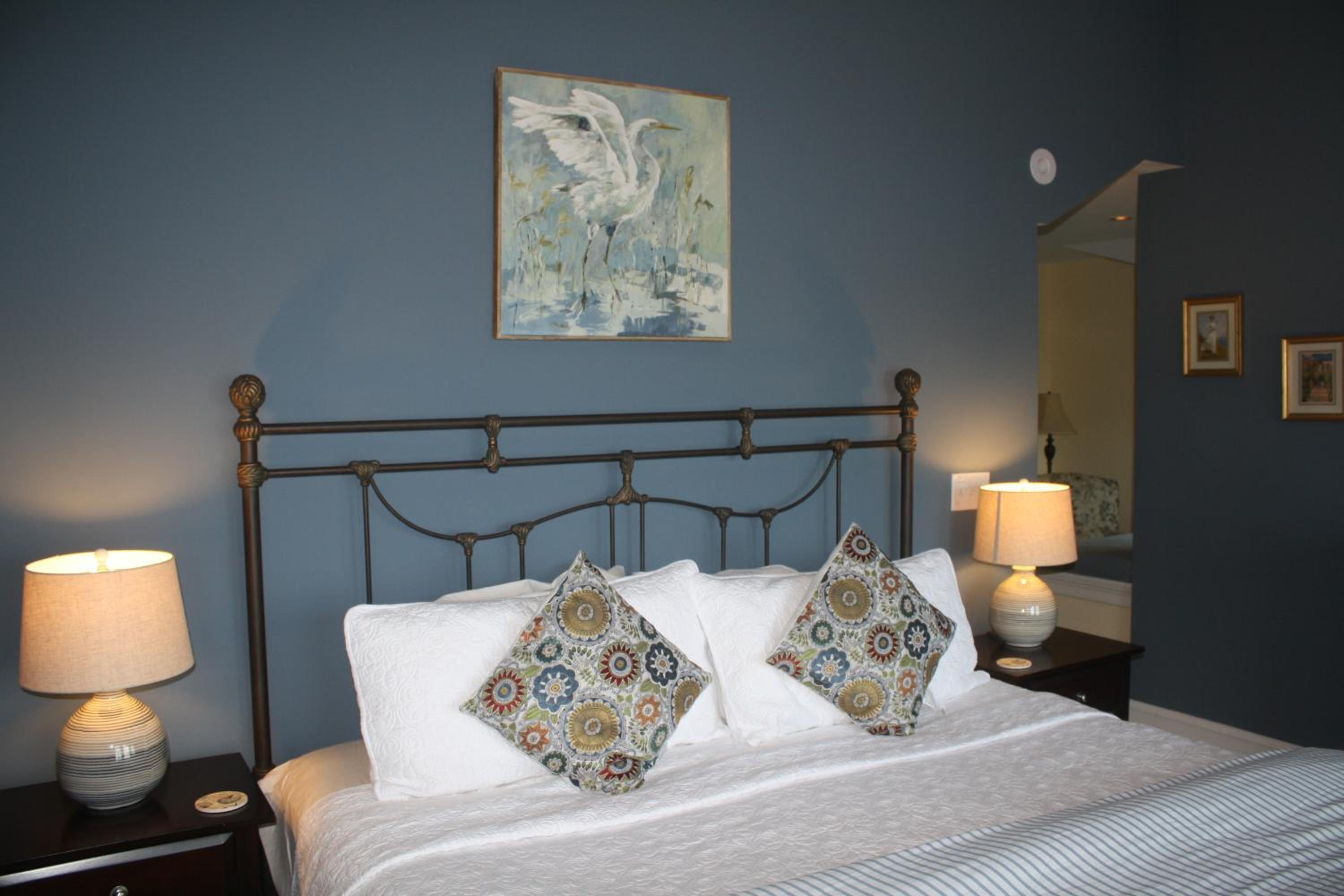 Queen Suite with Sea View