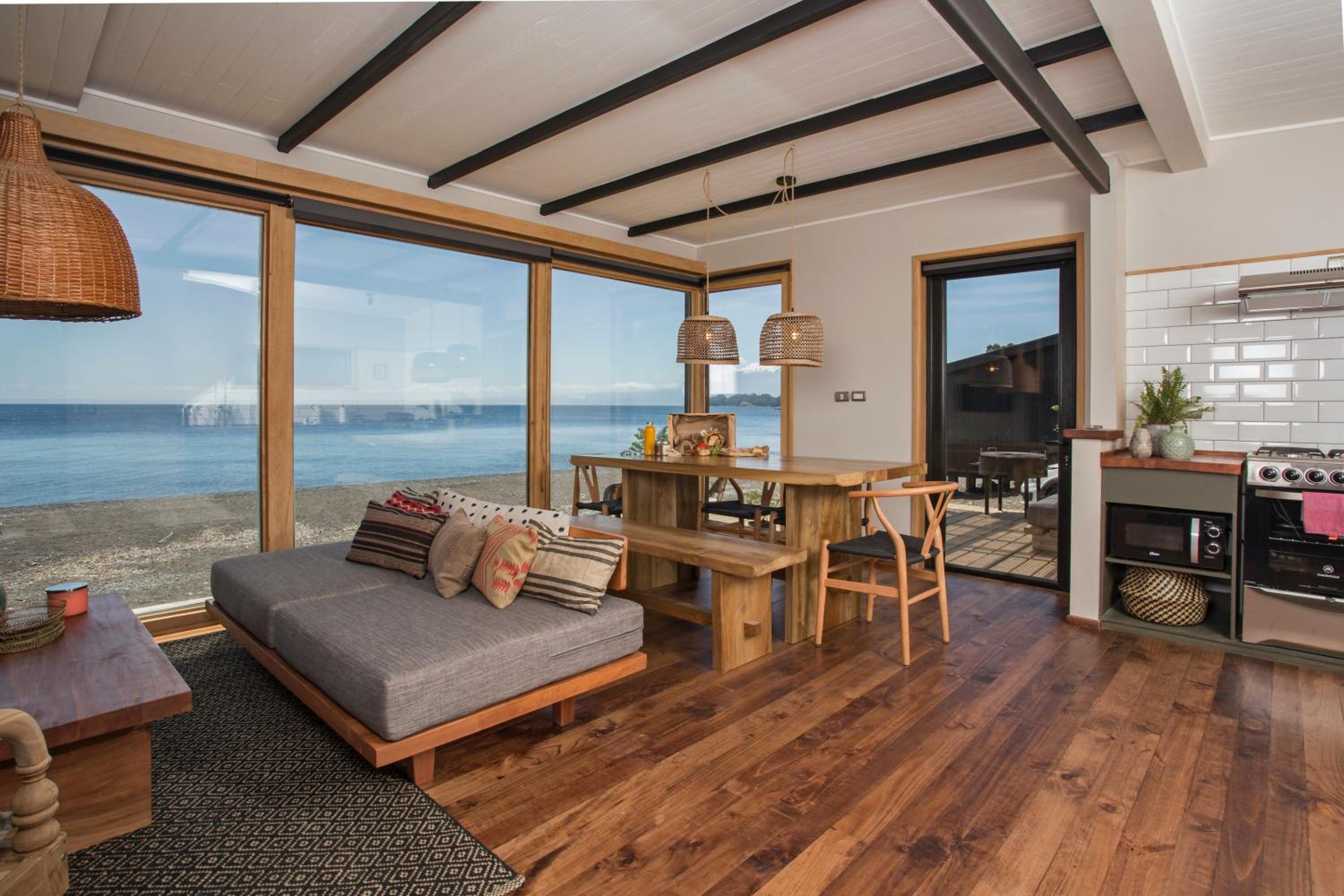 Villa - Beach Front photo 1