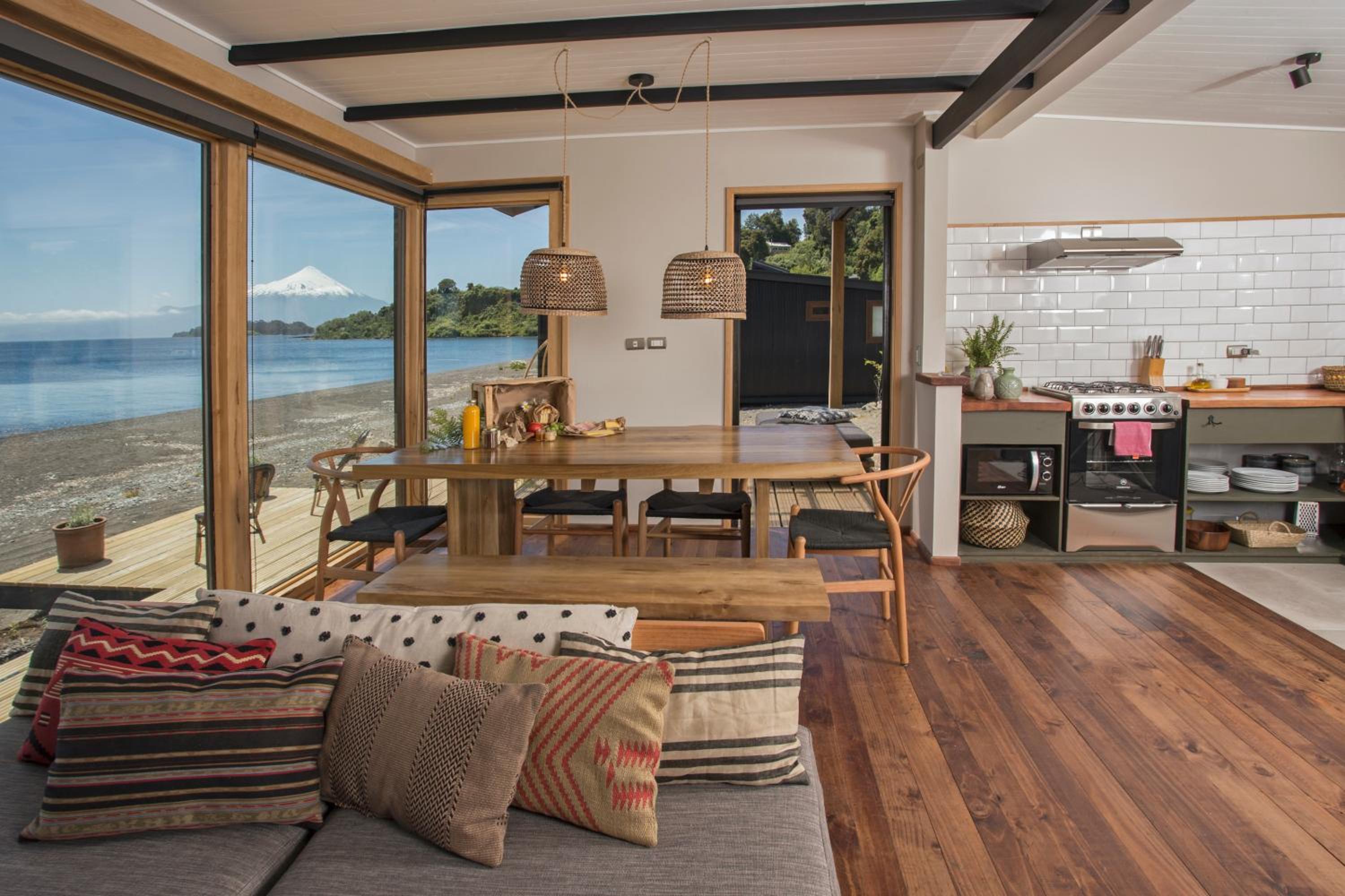Villa - Beach Front photo 2
