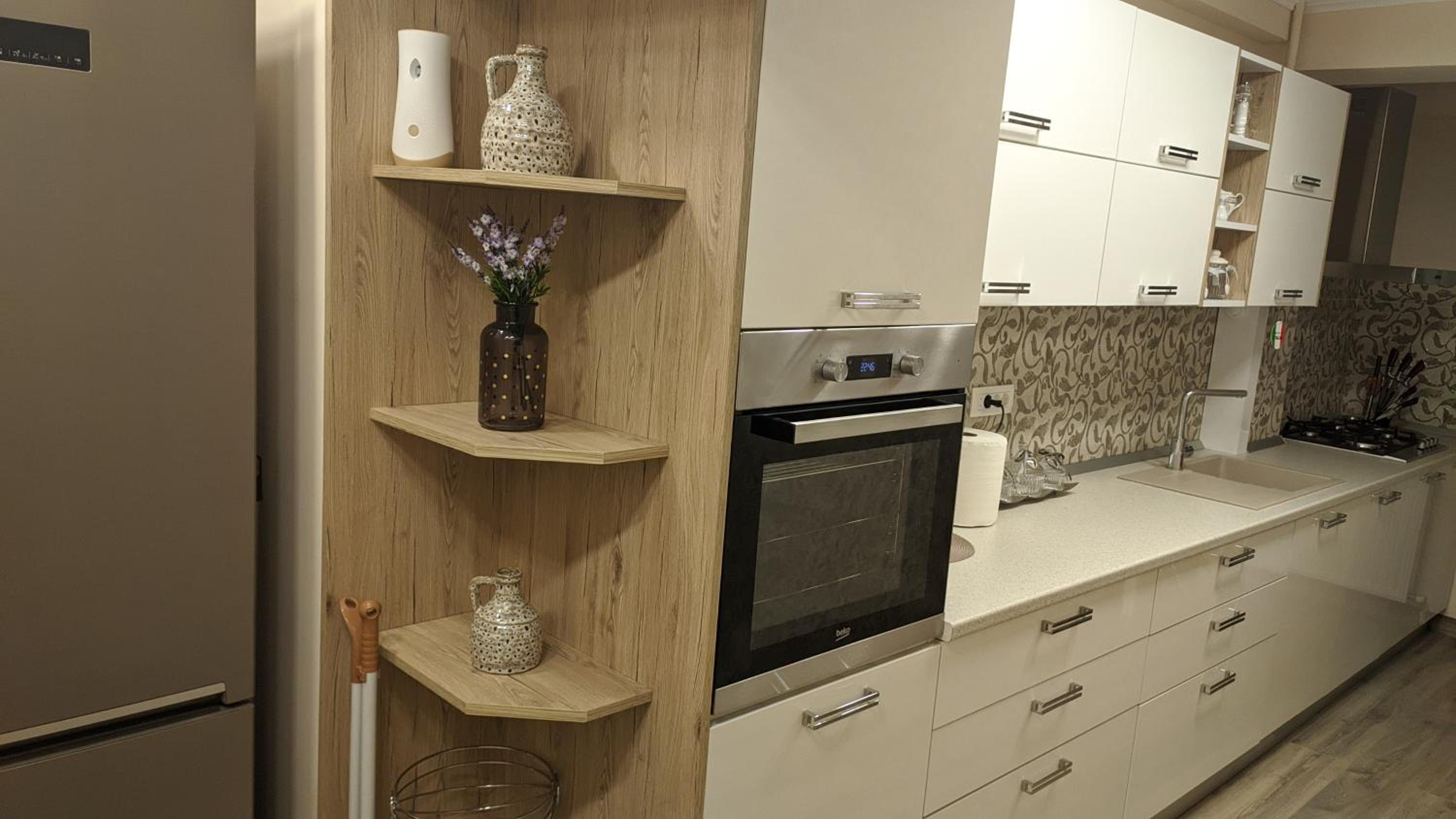 One-Bedroom Apartment - Photo 6