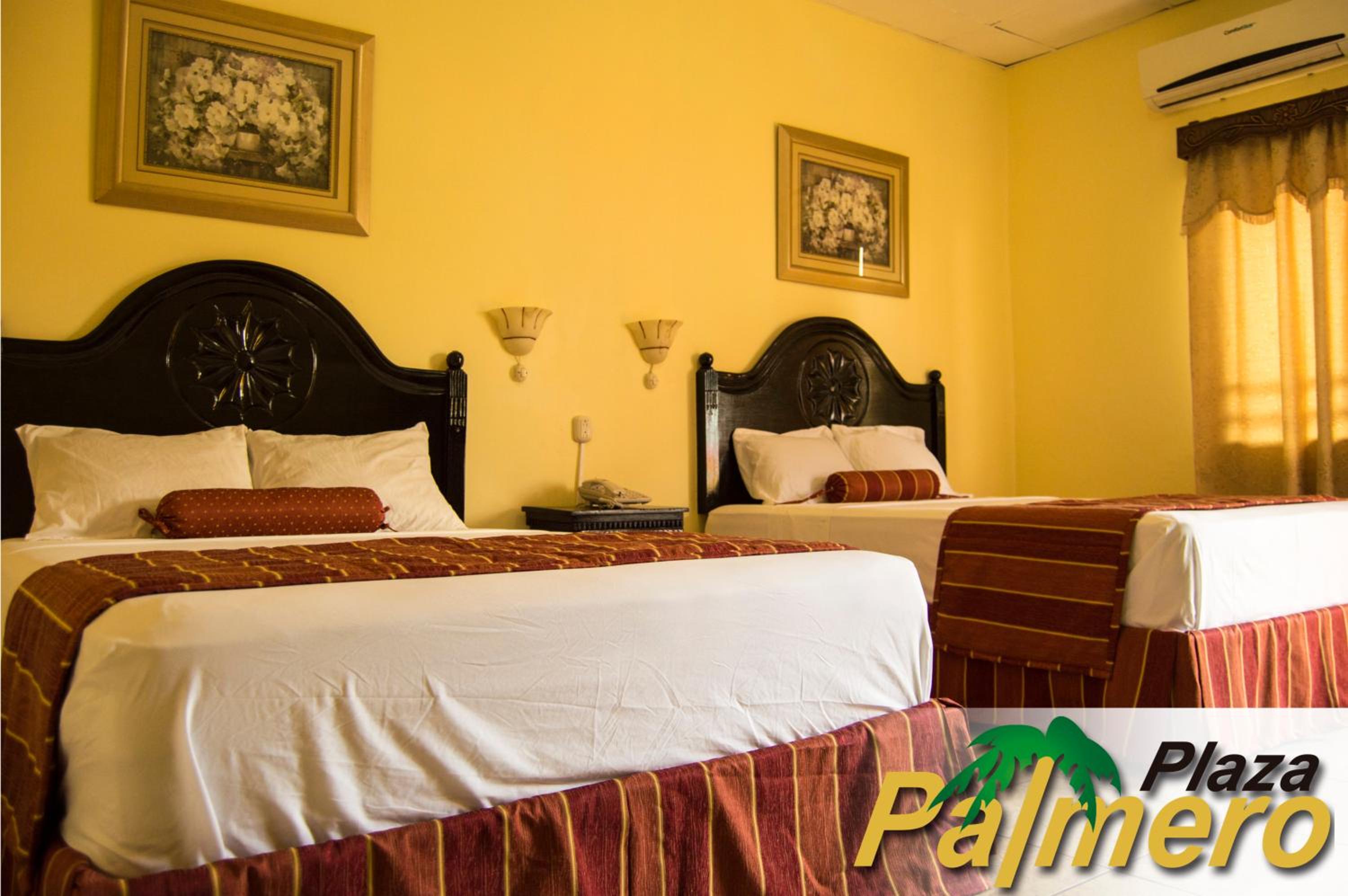 Standard Double Room with Two Double Beds photo 3