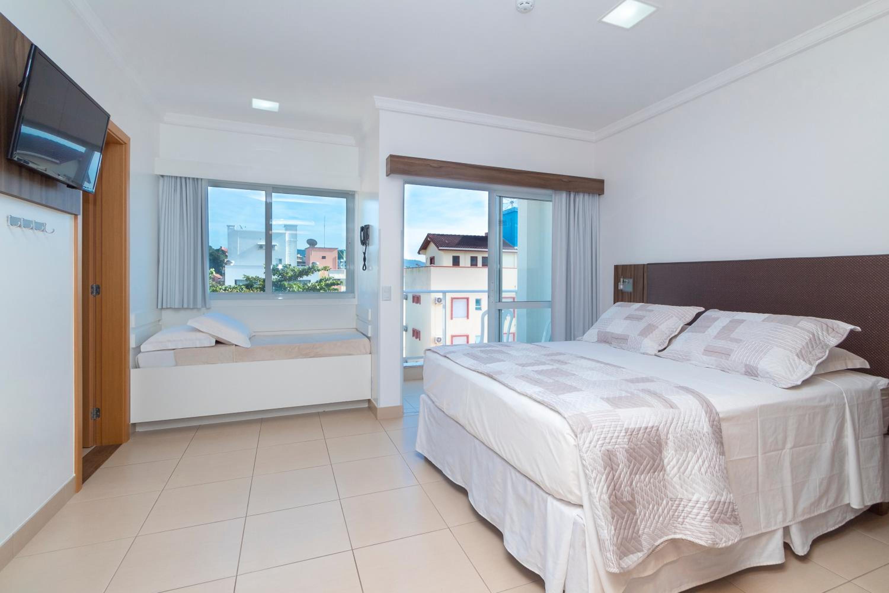 Suite with Sea View photo 1