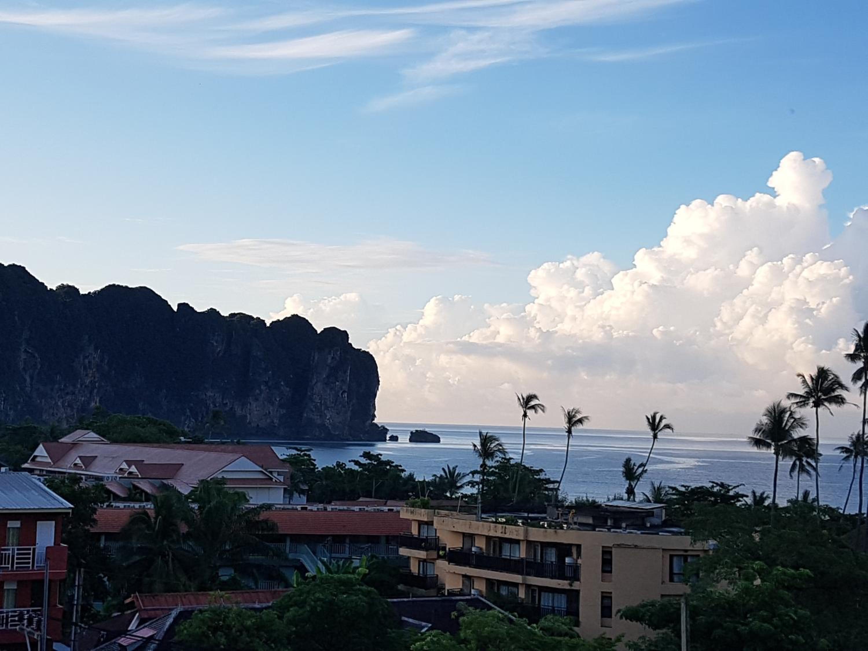 Deluxe Double Room with Balcony and Sea View photo 3