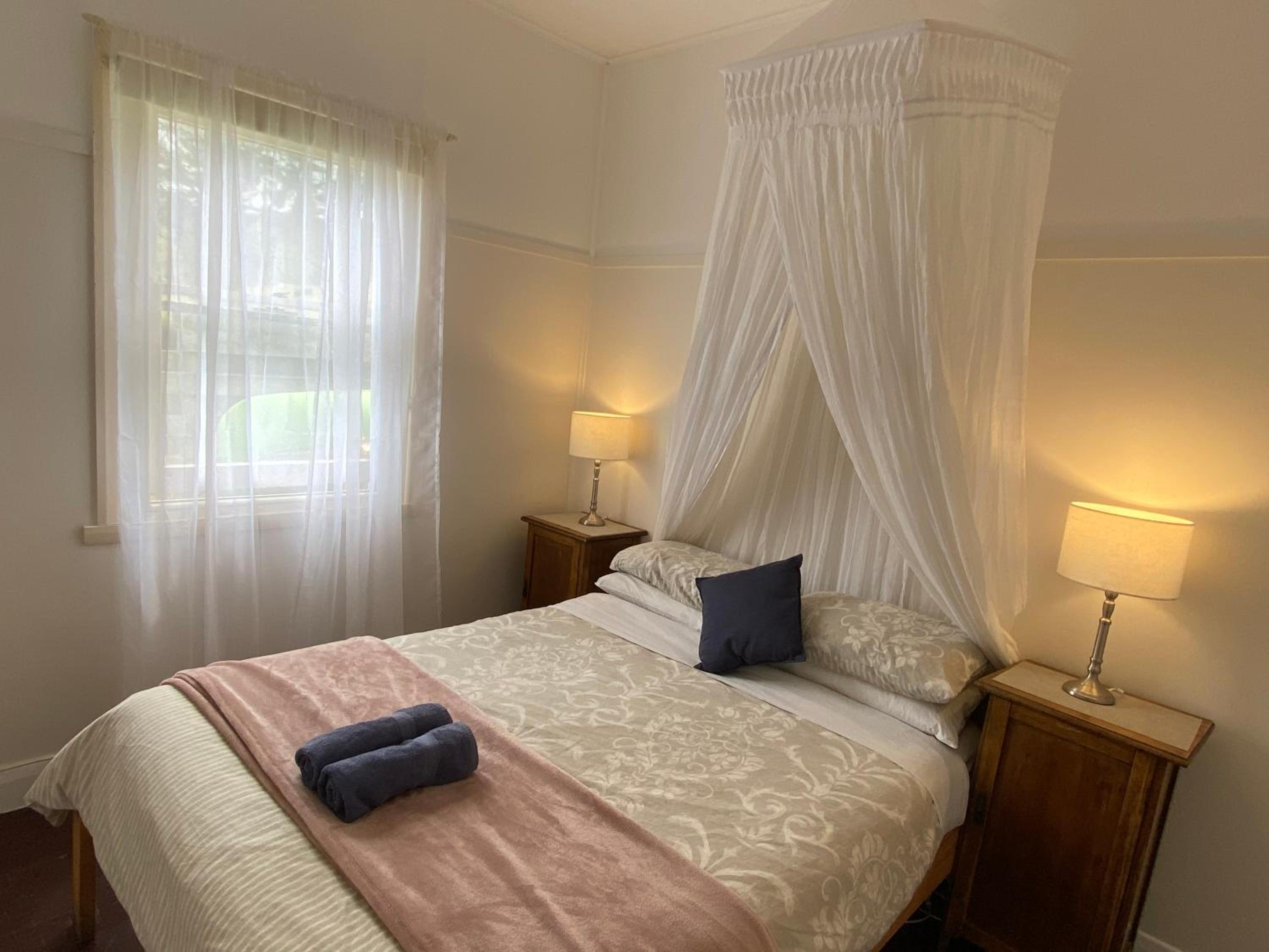 Queen Room with Sea View - Photo 1