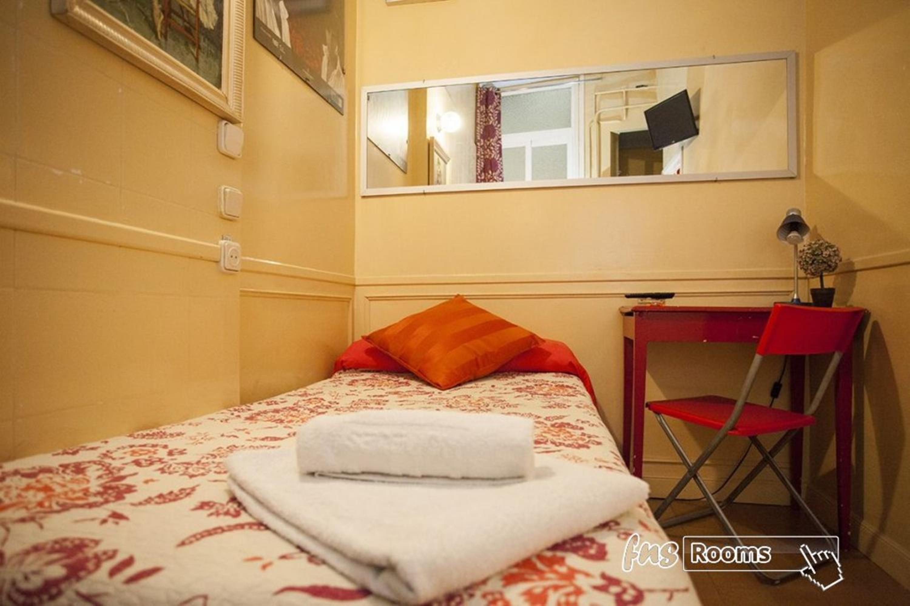 Single Room with Private Bathroom