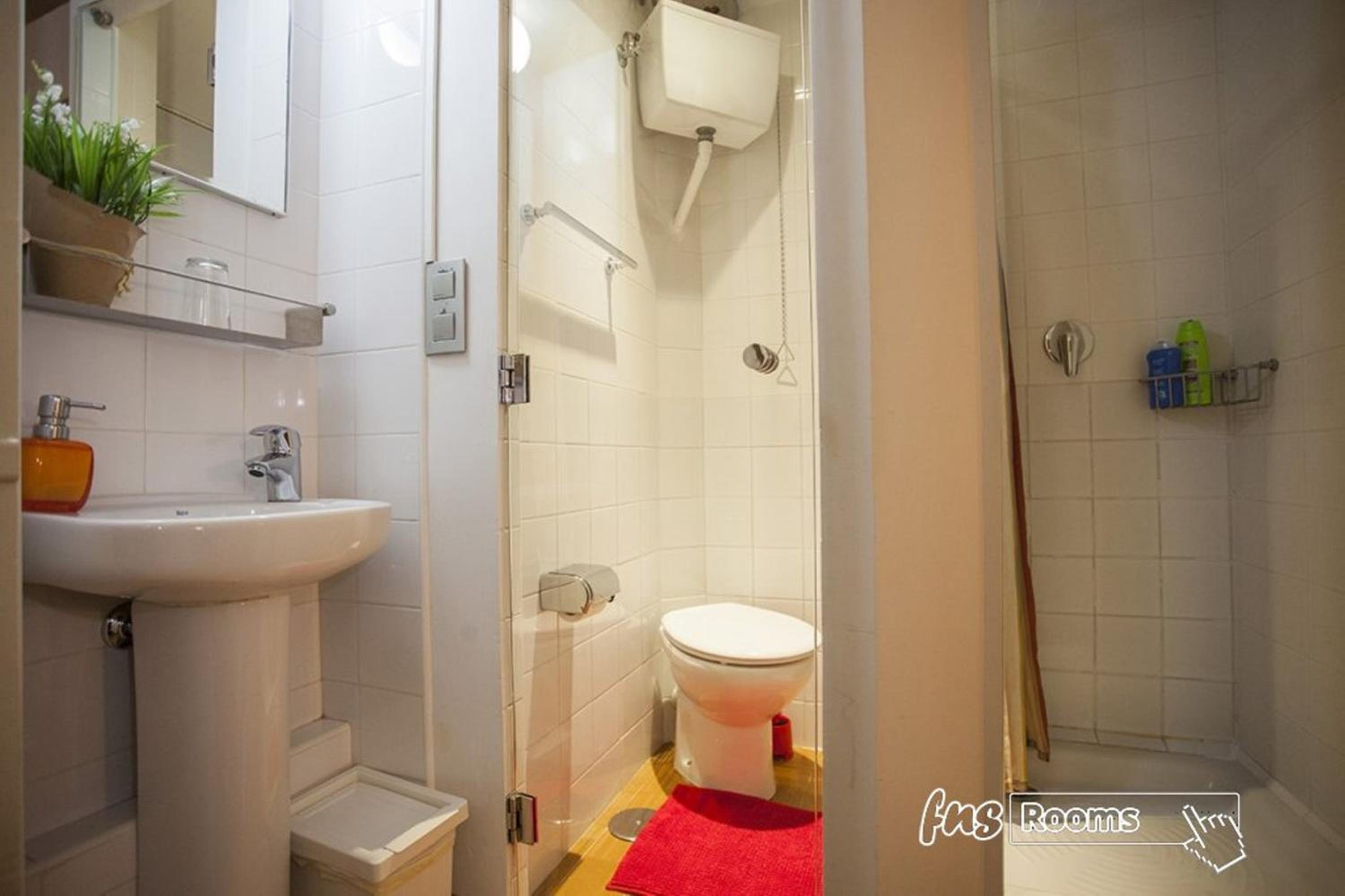Single Room with Private Bathroom