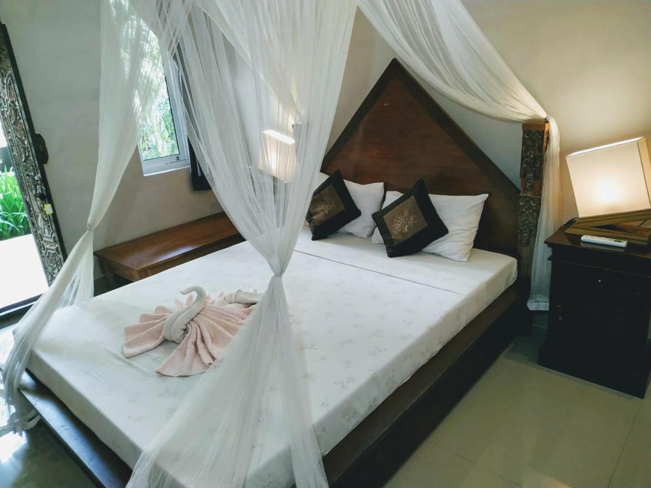 Triple Room with Pool View - Photo 4
