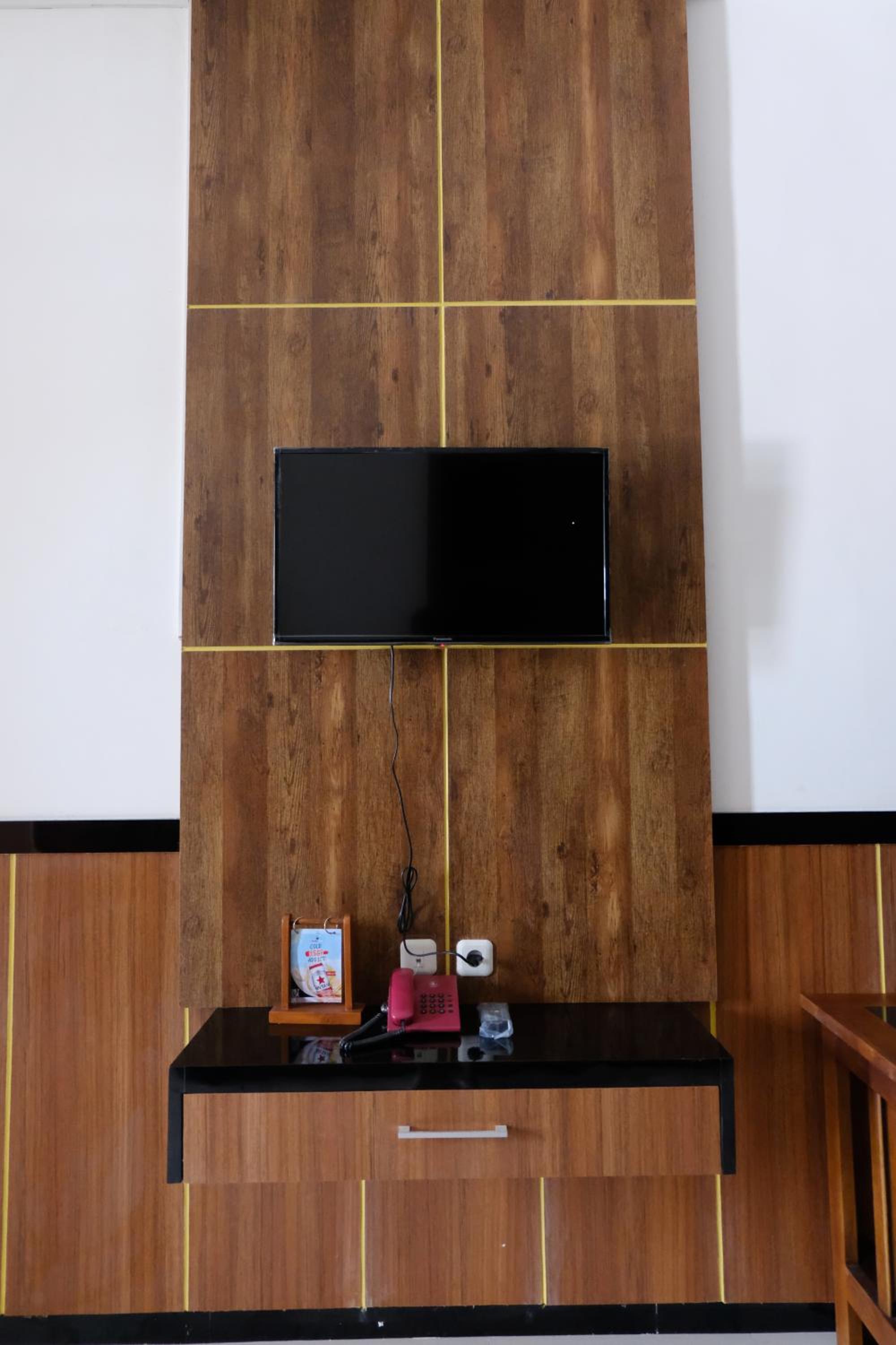 Two-Bedroom Apartment - Photo 10