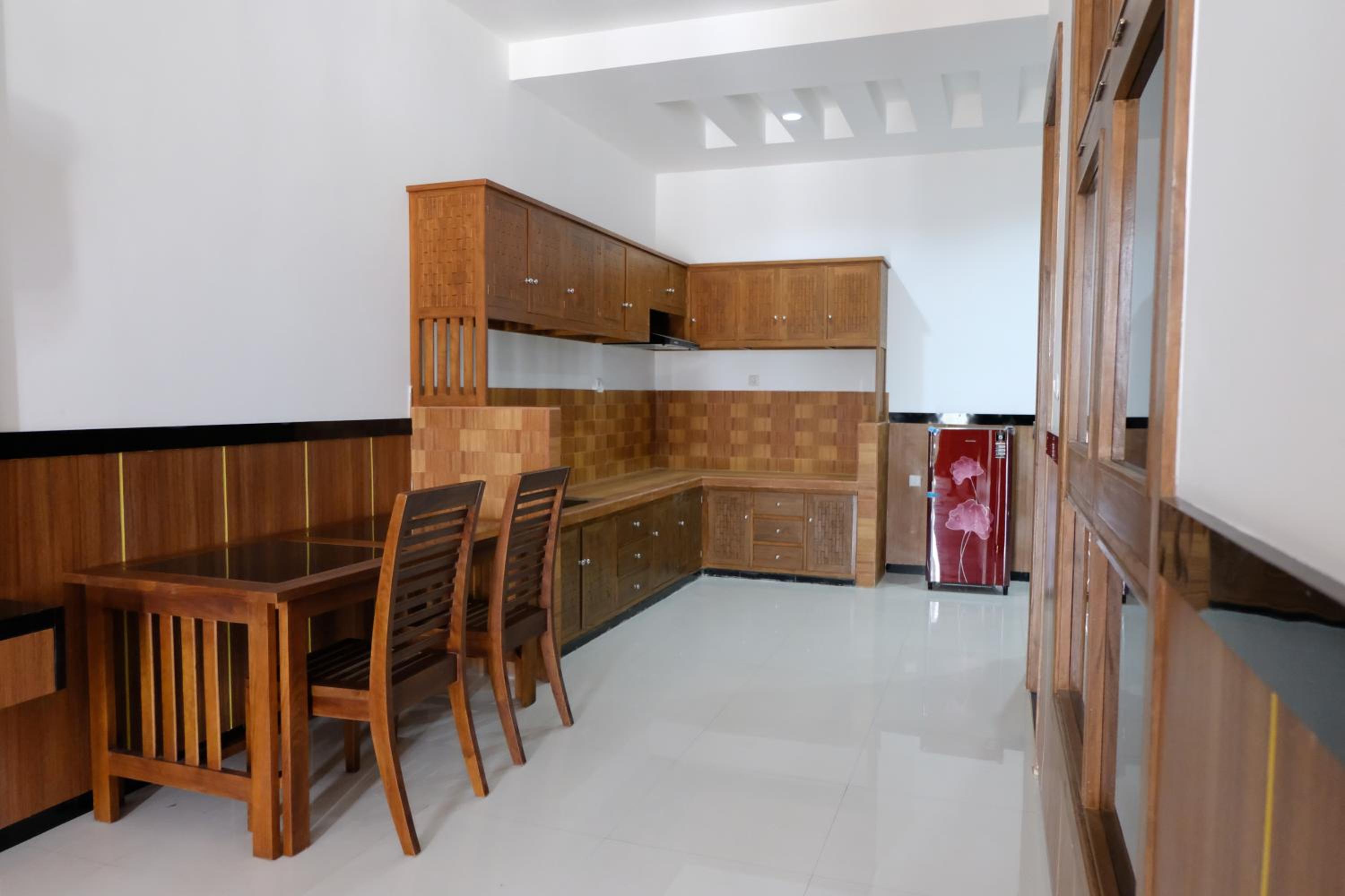 Two-Bedroom Apartment - Photo 8