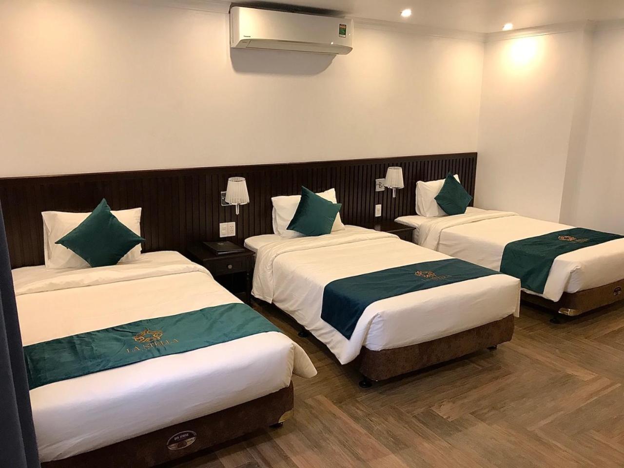 Standard Triple Room with Sea View