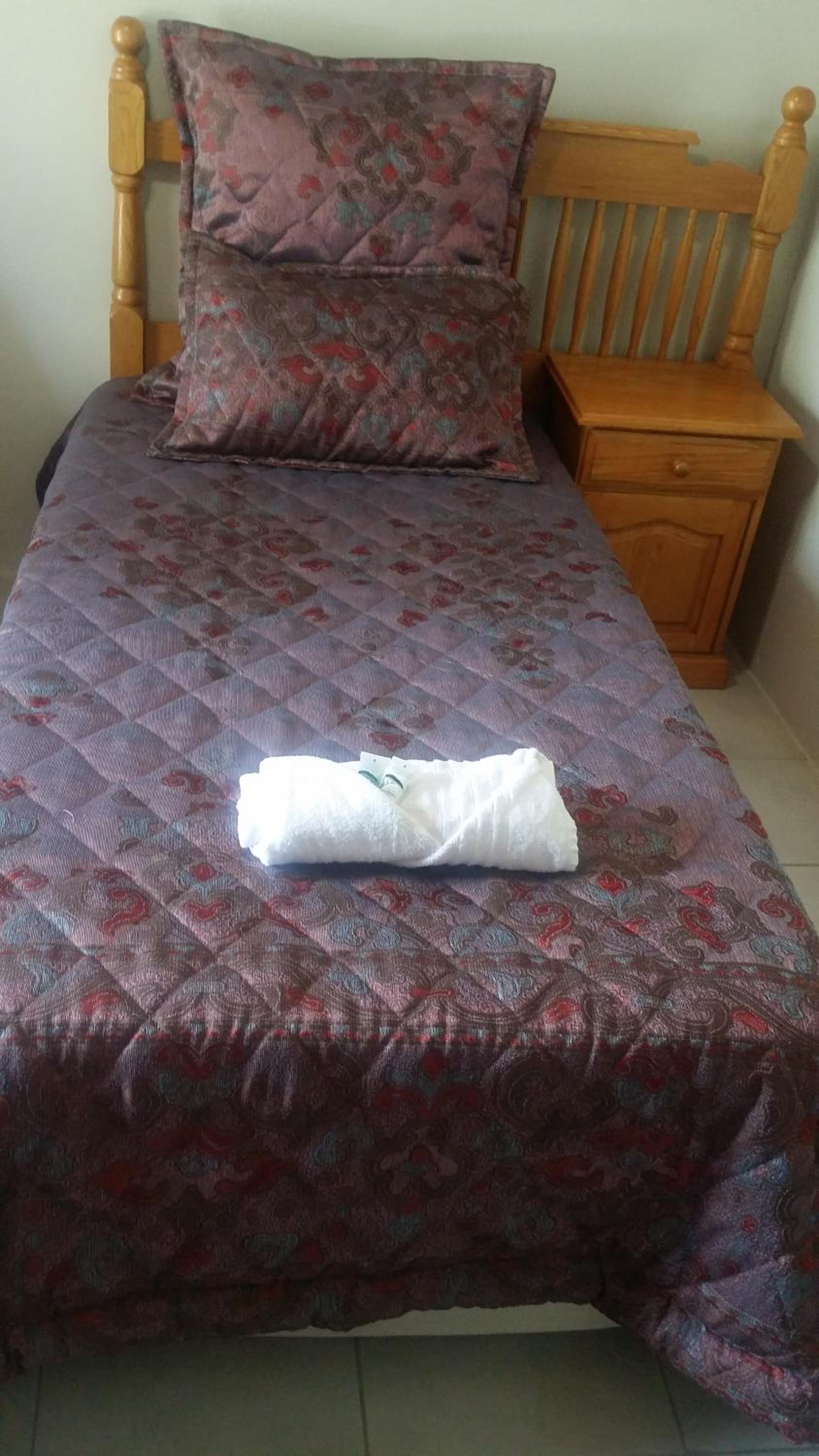 Double or Twin Room with Bathroom photo 3