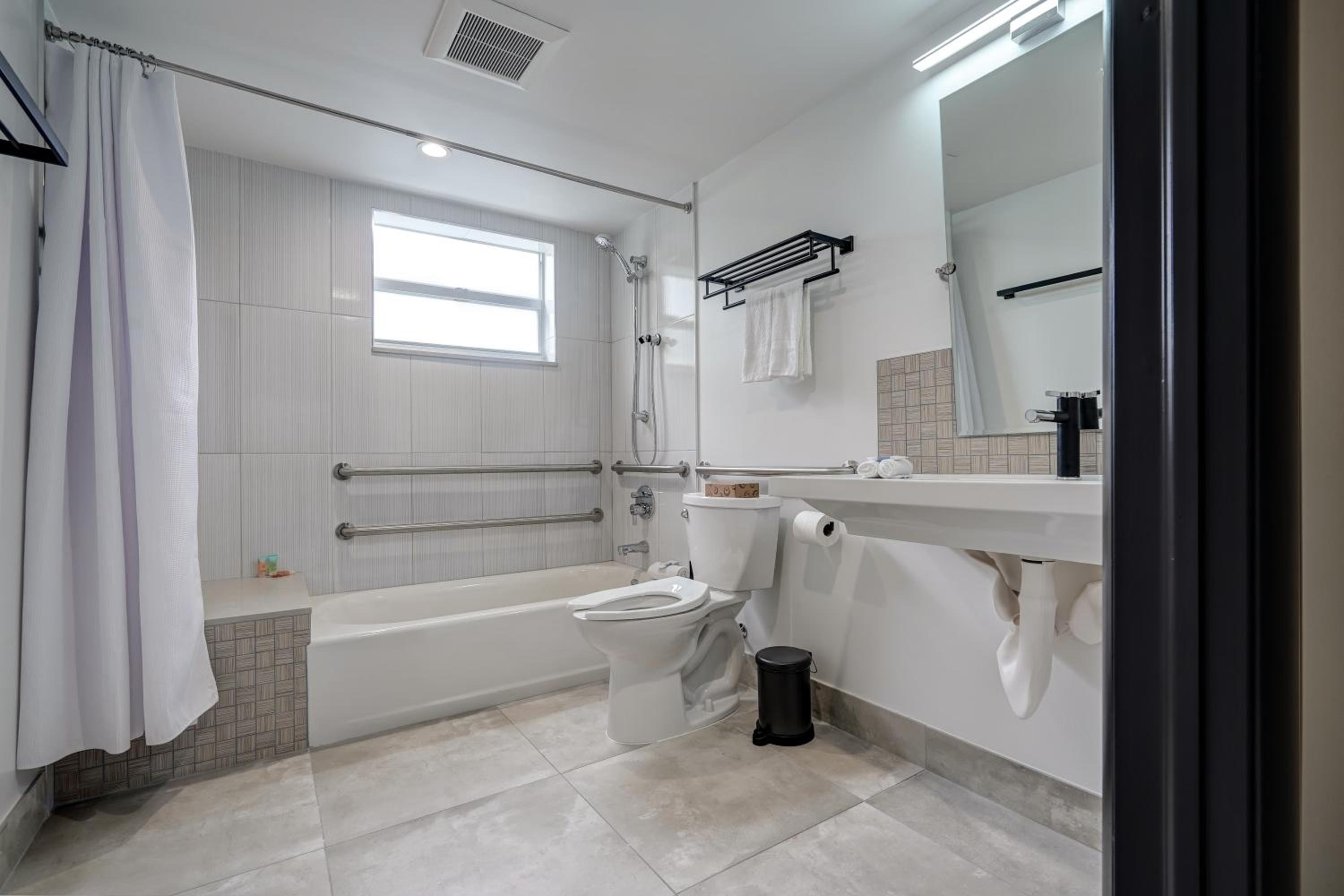Ocean Villas of Deerfield, Photo 2
