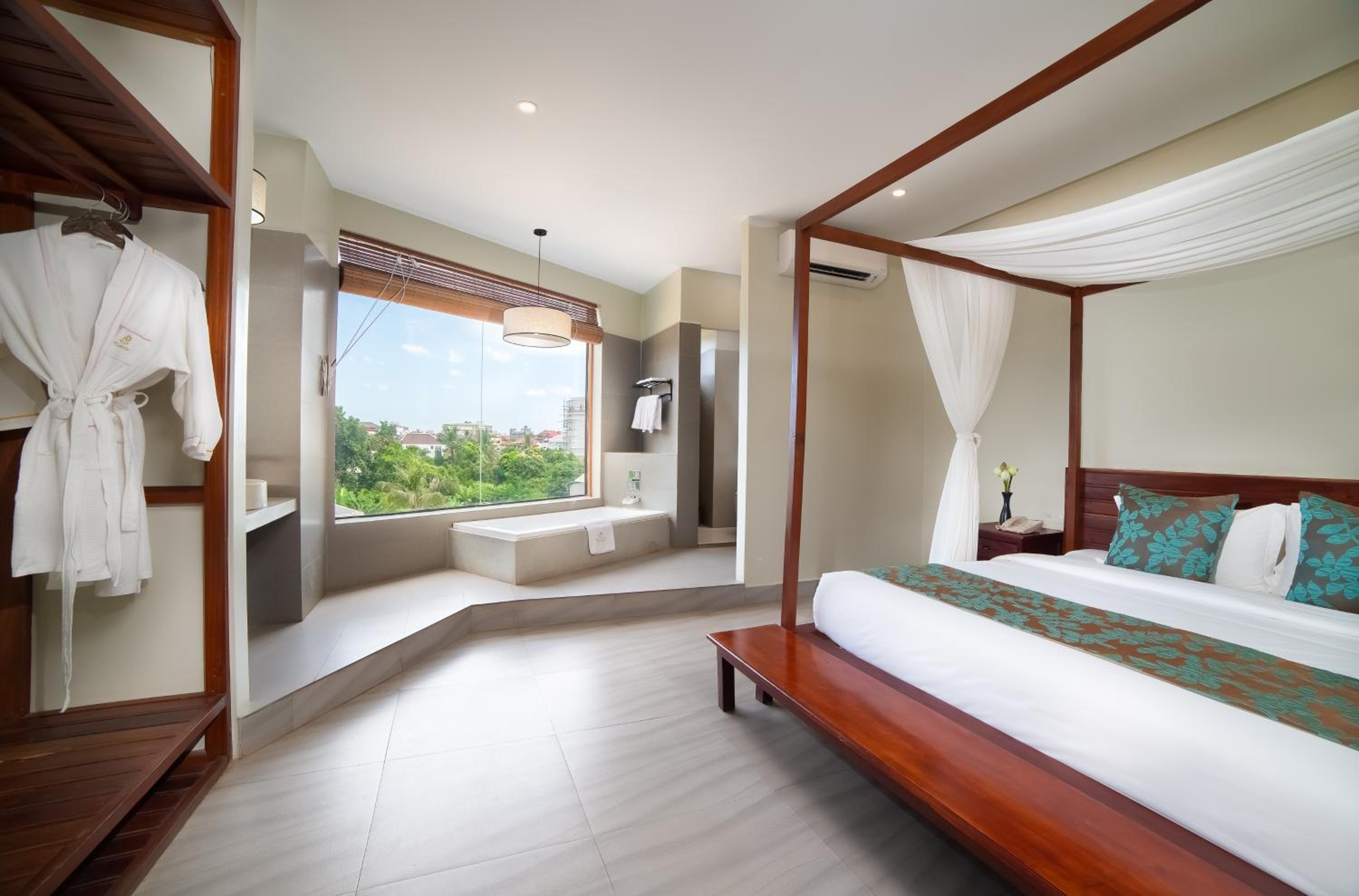 Suite King Room - Photo 2