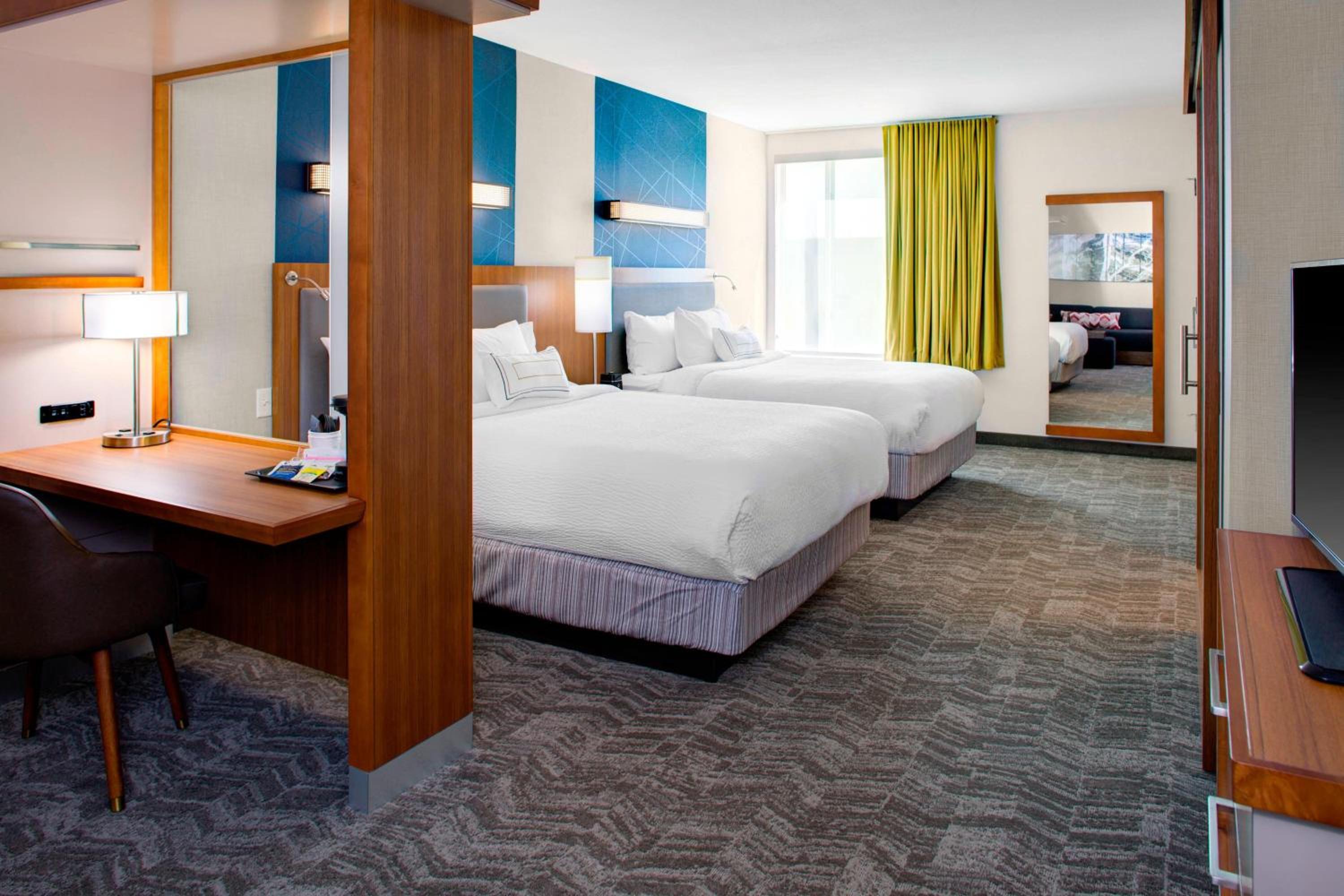 Queen Suite with Two Queen Beds and Trundle Sofa