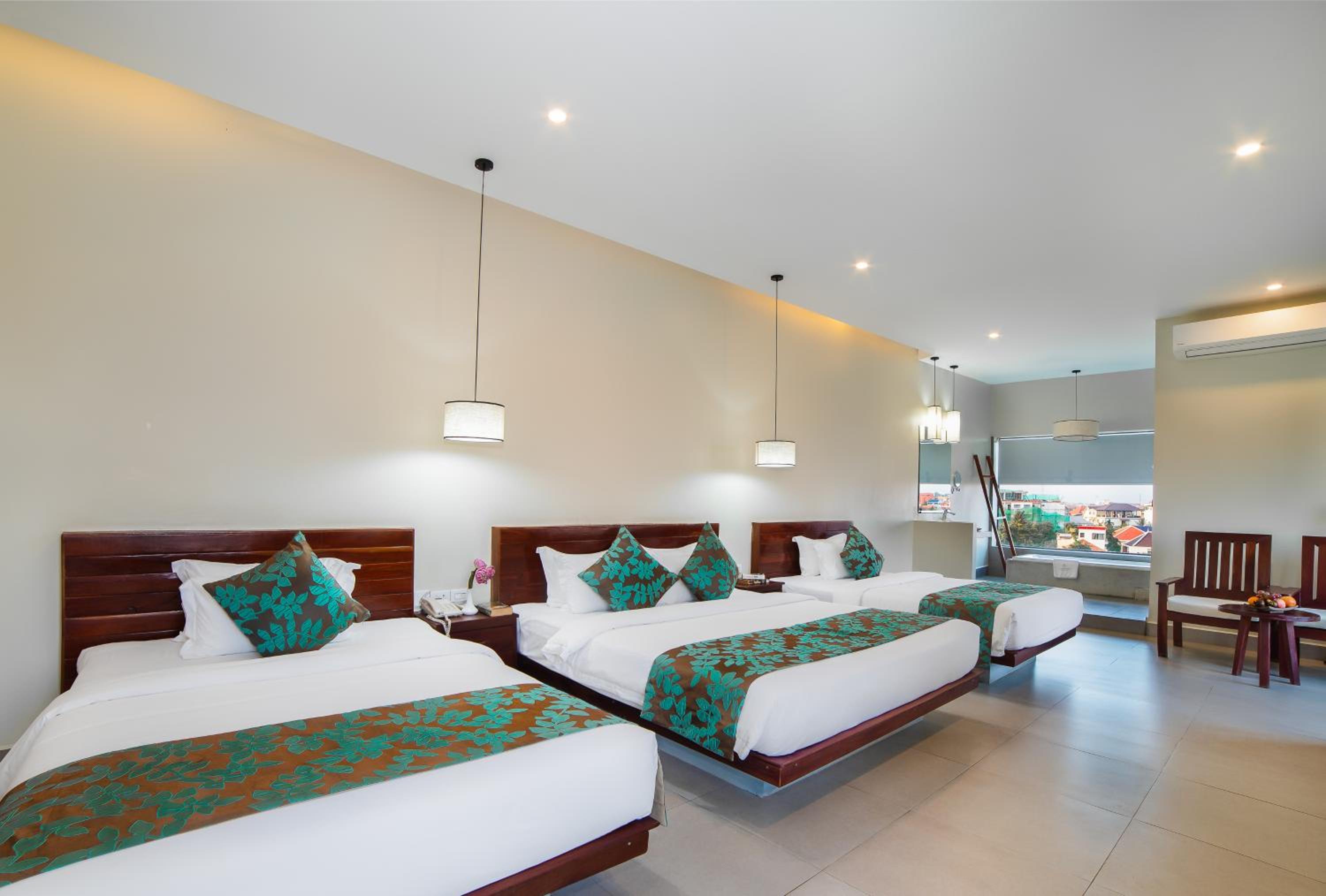 Premier Triple Room