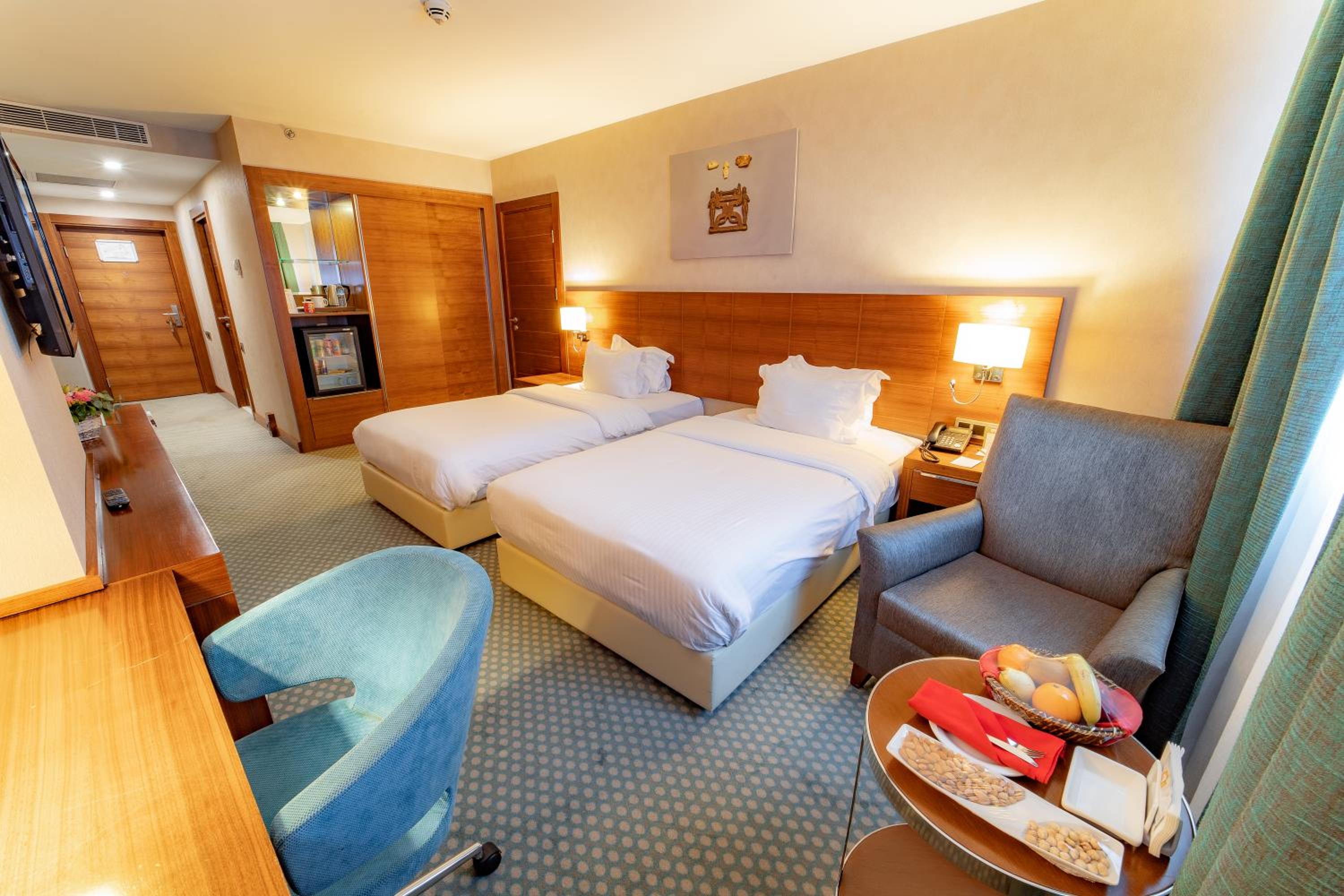 Deluxe Twin Room - Photo 2