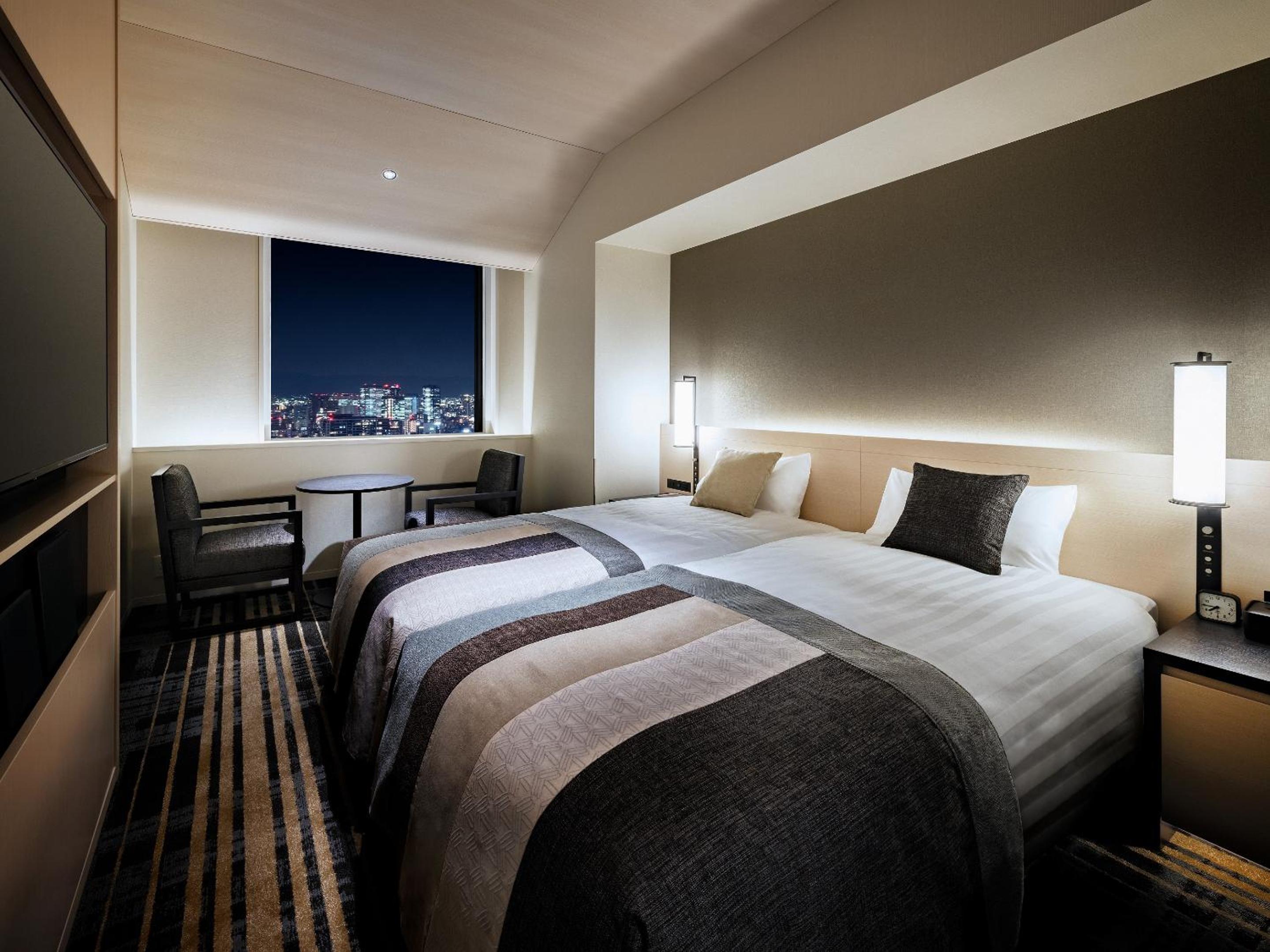 Standard Twin Room (30th Floor and above) - Non-Smoking - Photo 1