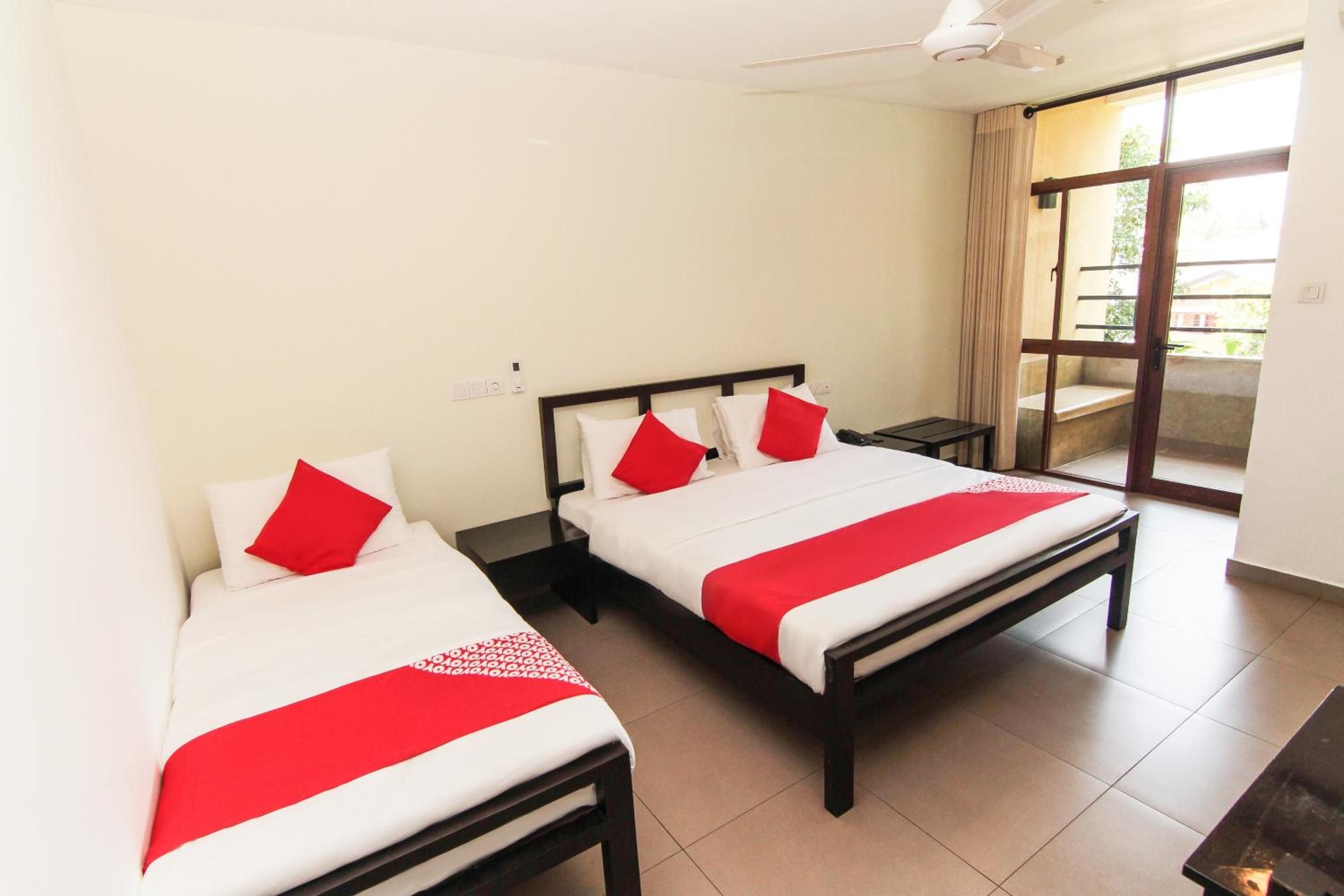 Deluxe Triple Room photo 3