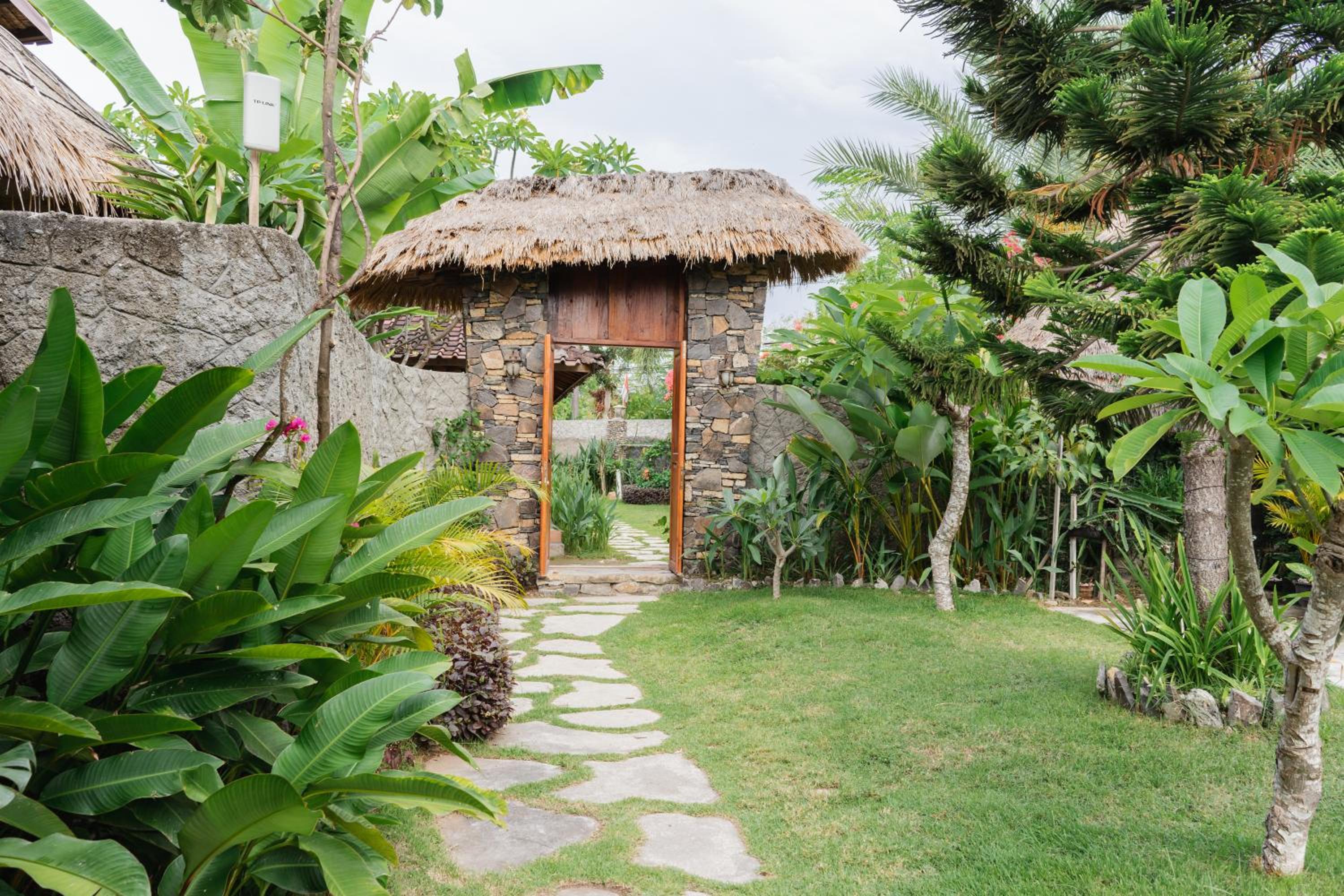 Villa with Private Pool - Photo 29