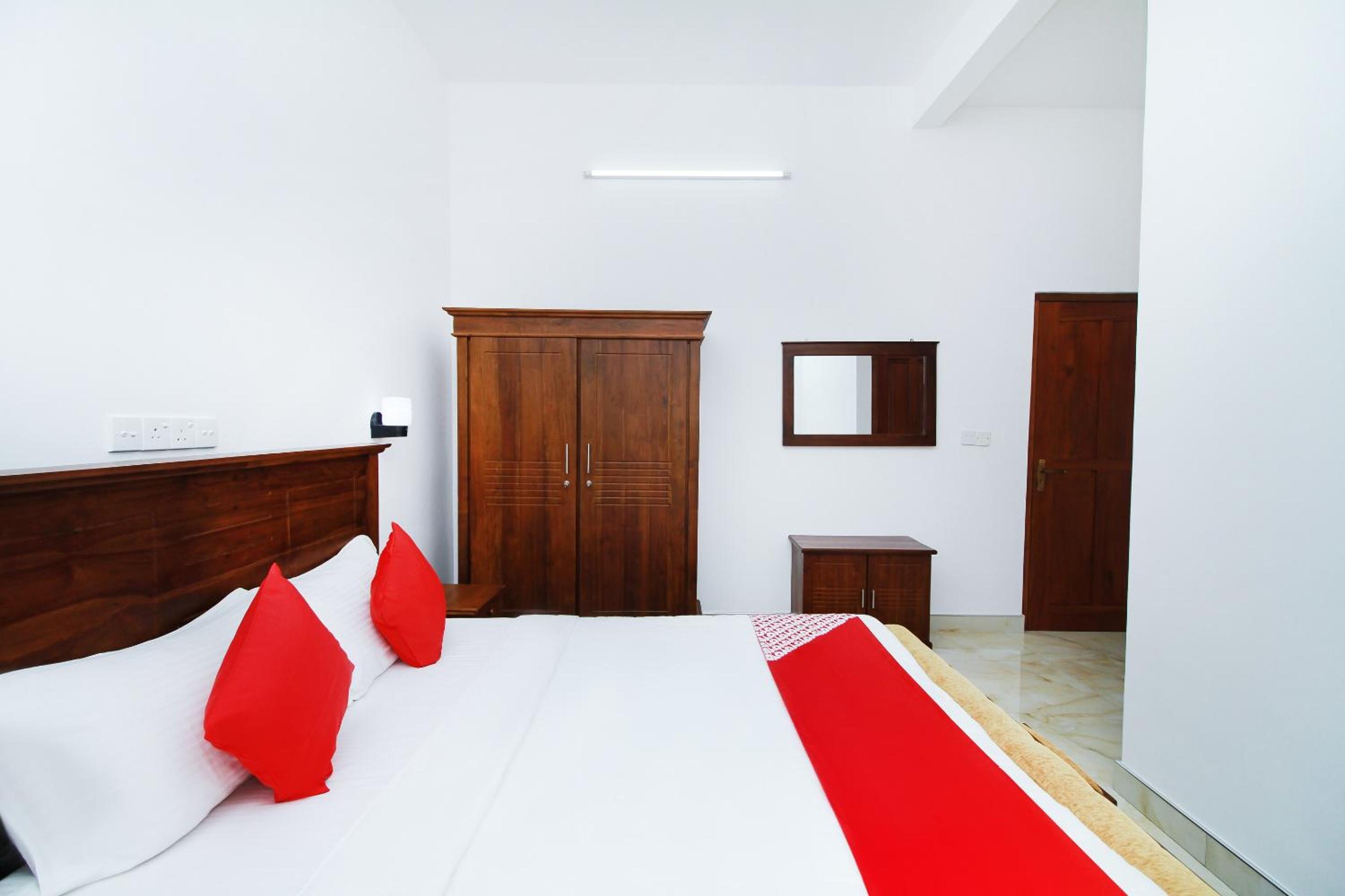 Deluxe Single Room photo 3