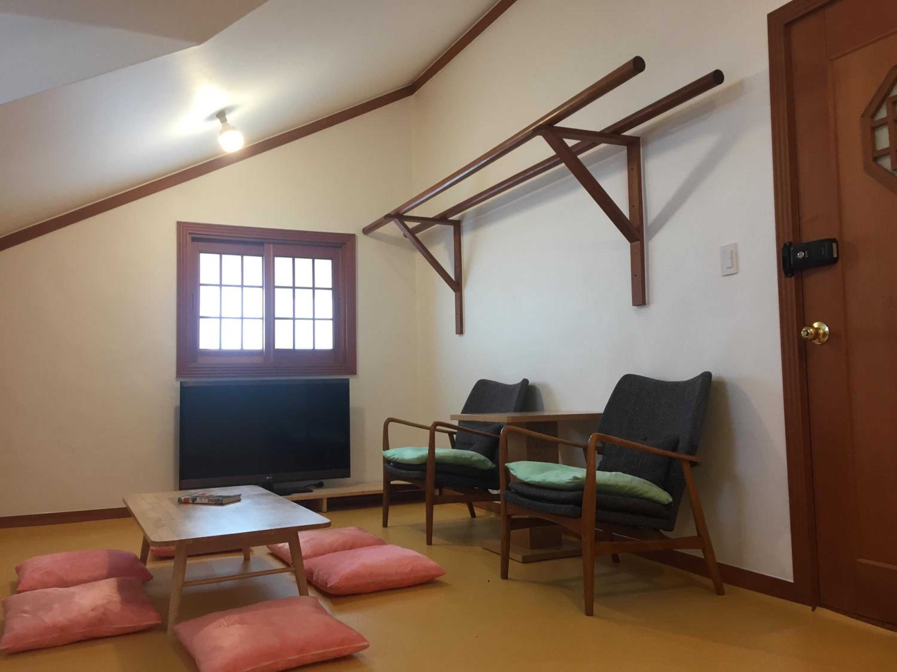 Deluxe Suite - Photo 4