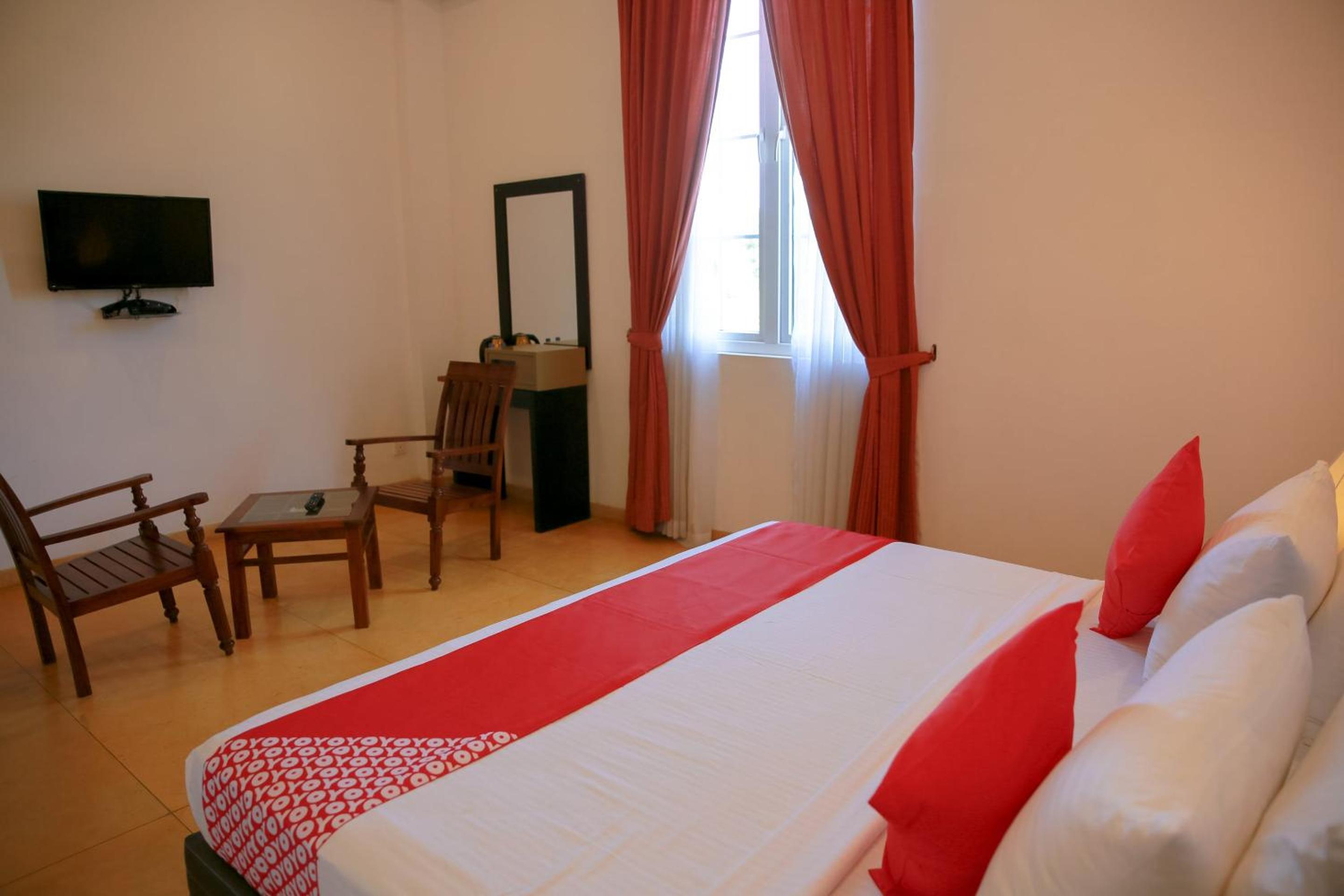 Deluxe Double Room photo 3