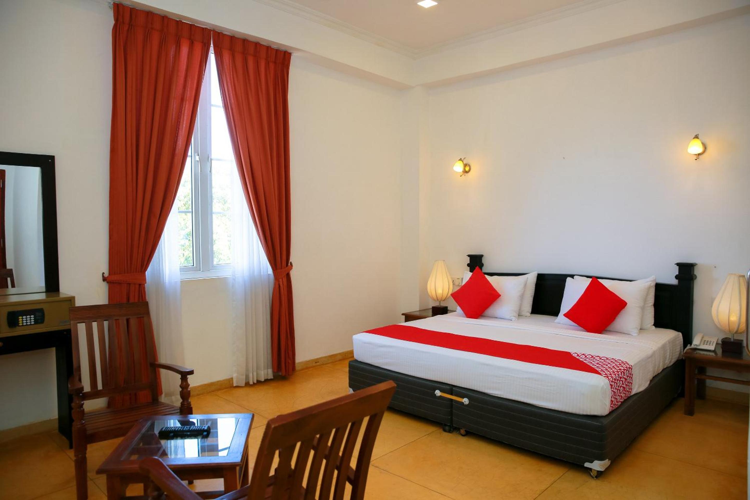 Deluxe Double Room photo 2