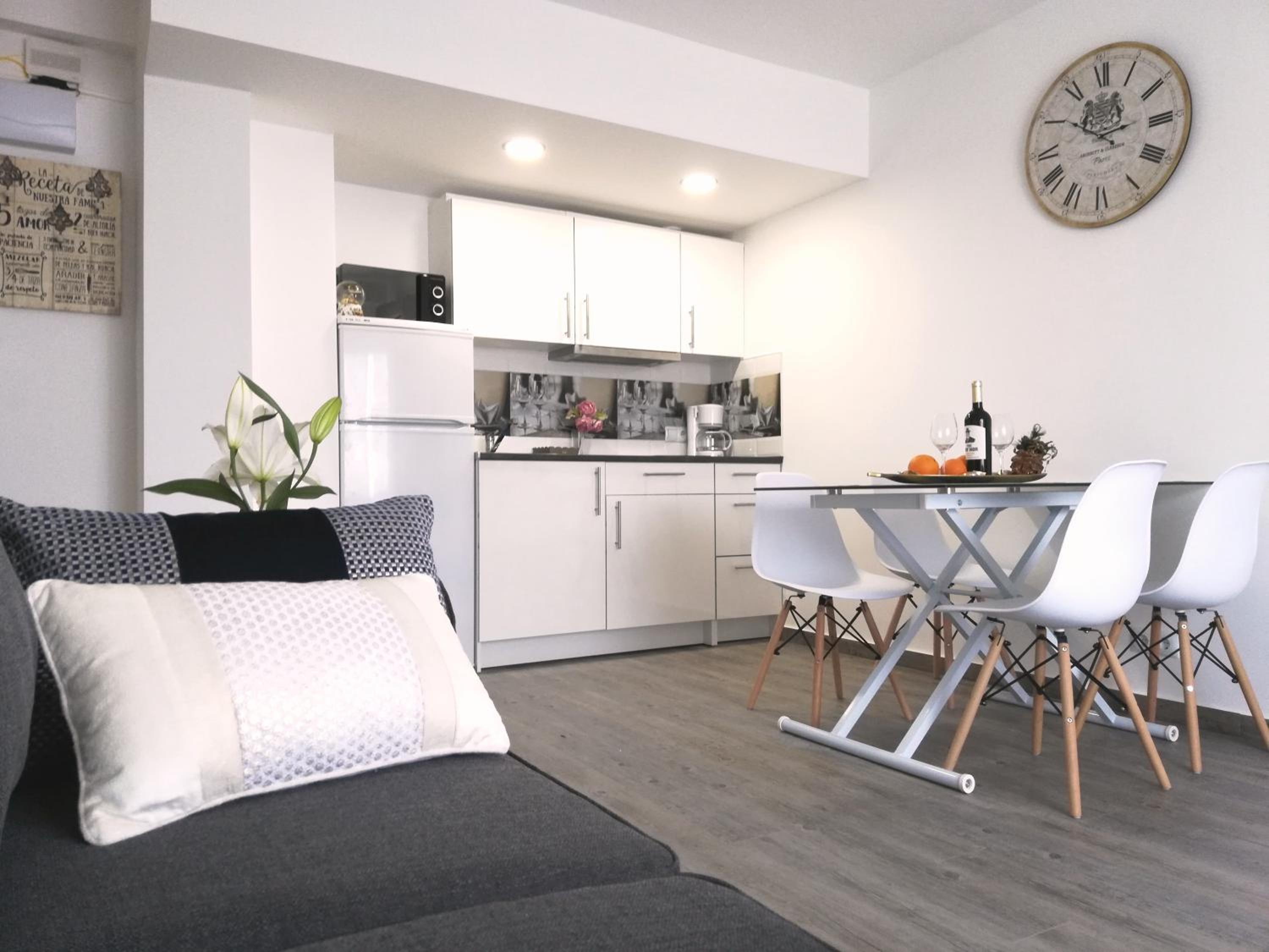 Superior Apartment - Photo 17